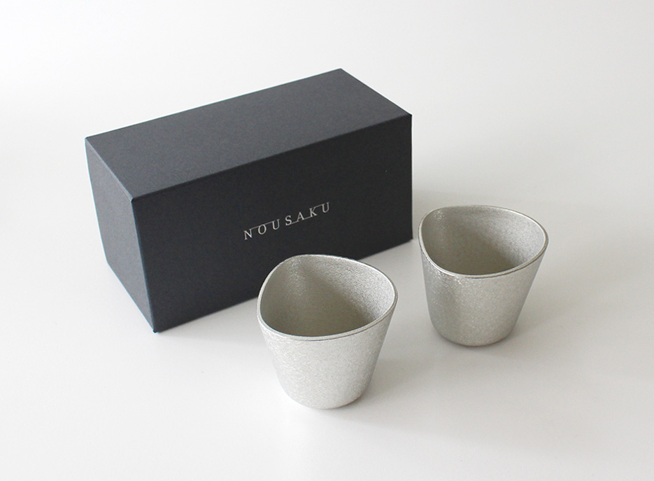 ２個ギフトセット Sai 差異 ぐい呑 お猪口 日本酒 冷酒 錫 結婚祝い 錫婚式 結婚１０周年 Iichi ハンドメイド クラフト作品 手仕事品の通販