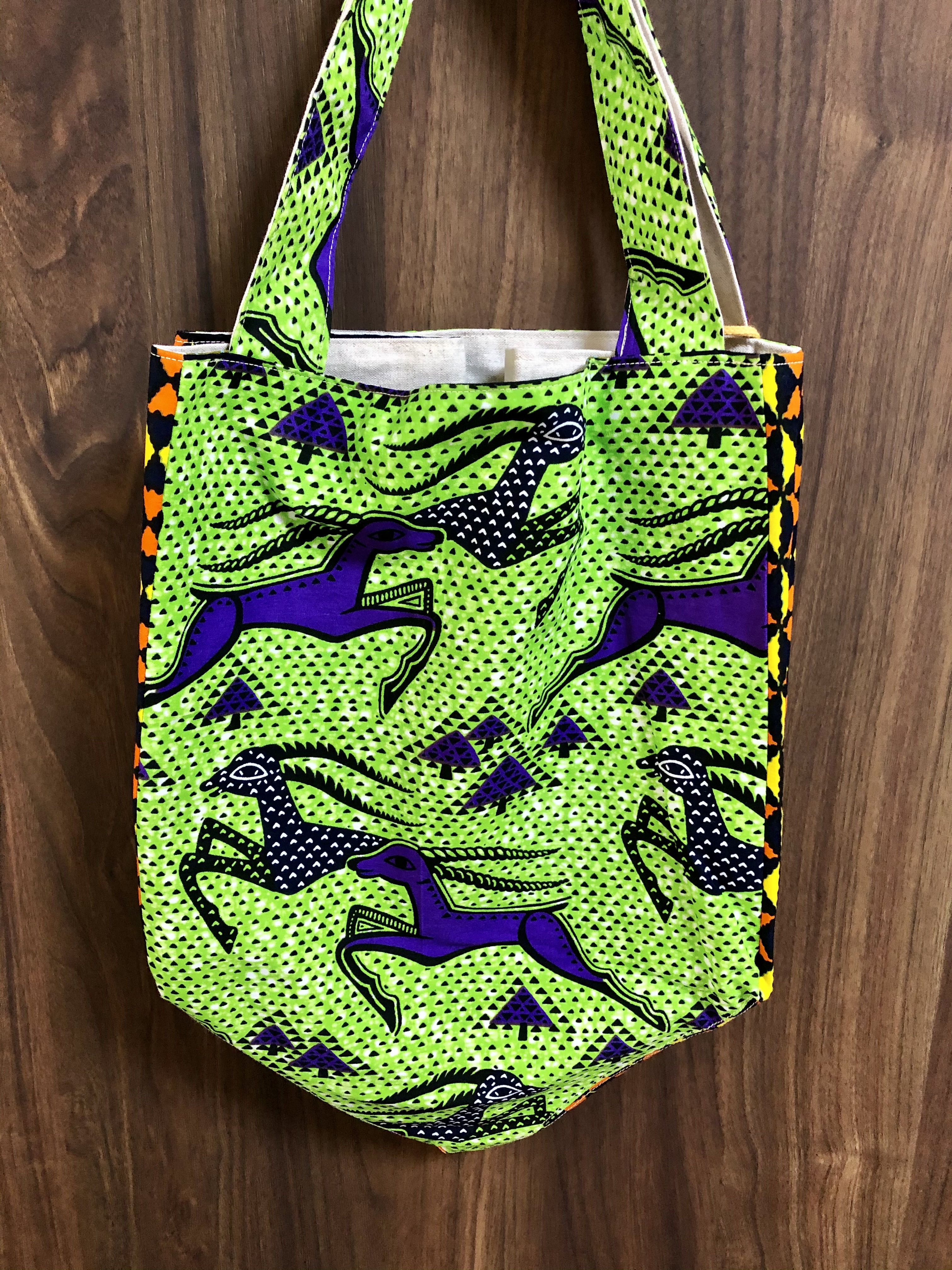 マチの大きなアフリカ布トートバッグ Iichi ハンドメイド クラフト作品 手仕事品の通販