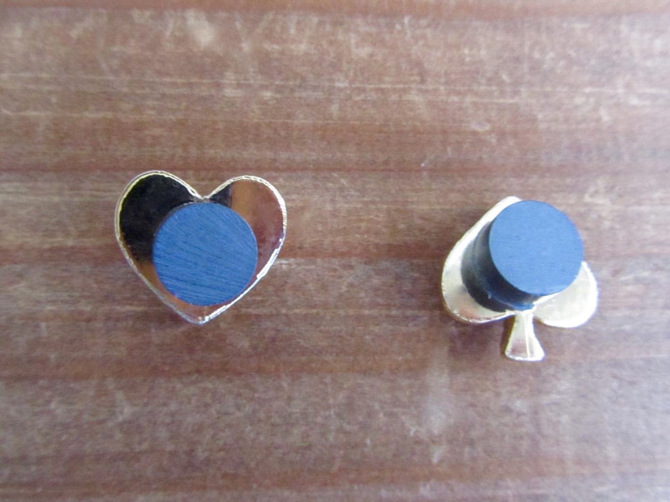 小さなマグネットのピンクッション トランプ ハート スペード 2個セット Iichi ハンドメイド クラフト作品 手仕事品の通販