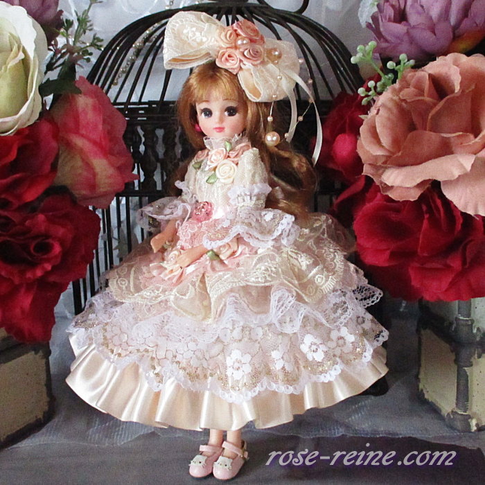 リカちゃんハンドメイド服 優しいピンク薔薇のドレス - おもちゃ