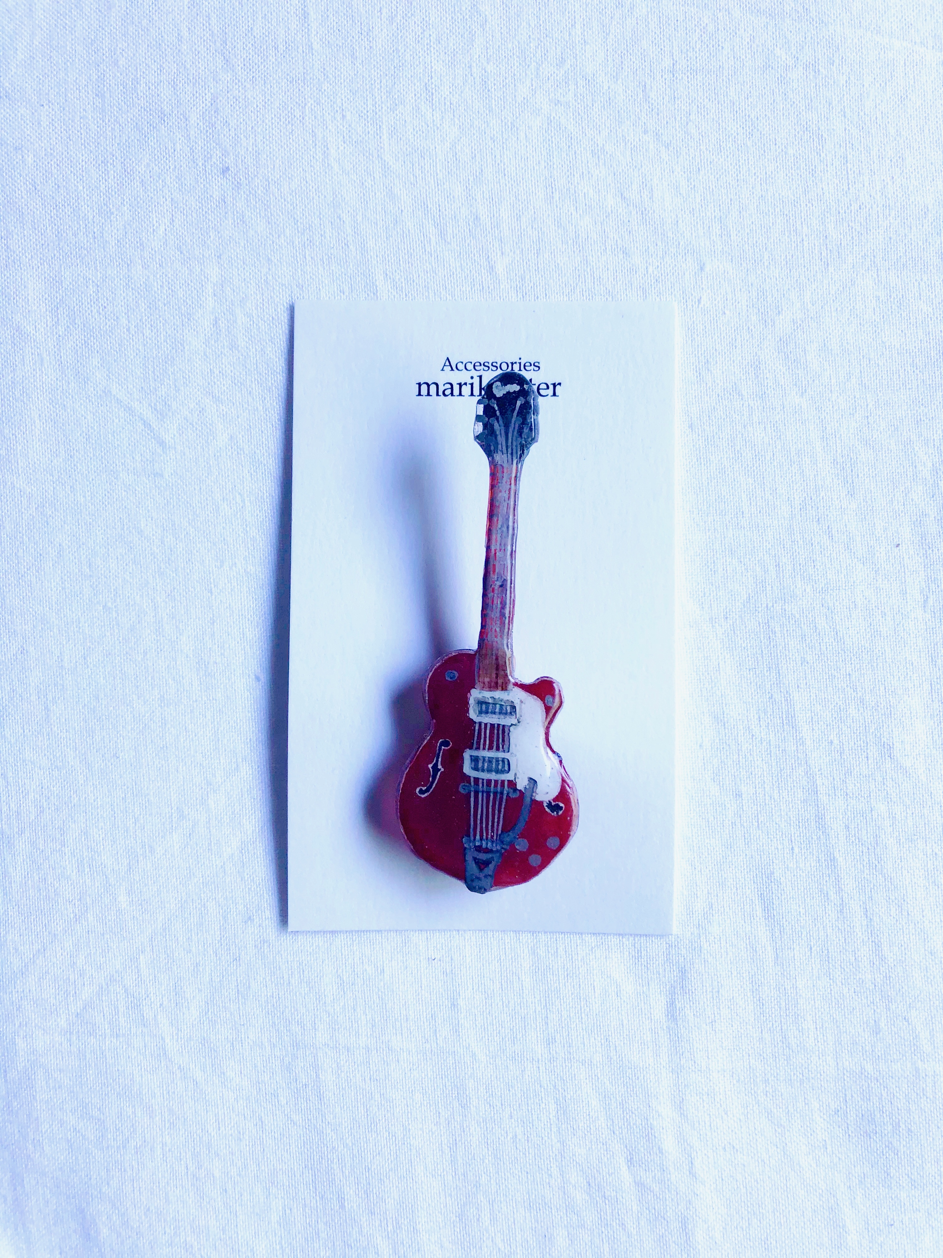 ギターのブローチ Iichi ハンドメイド クラフト作品 手仕事品の通販
