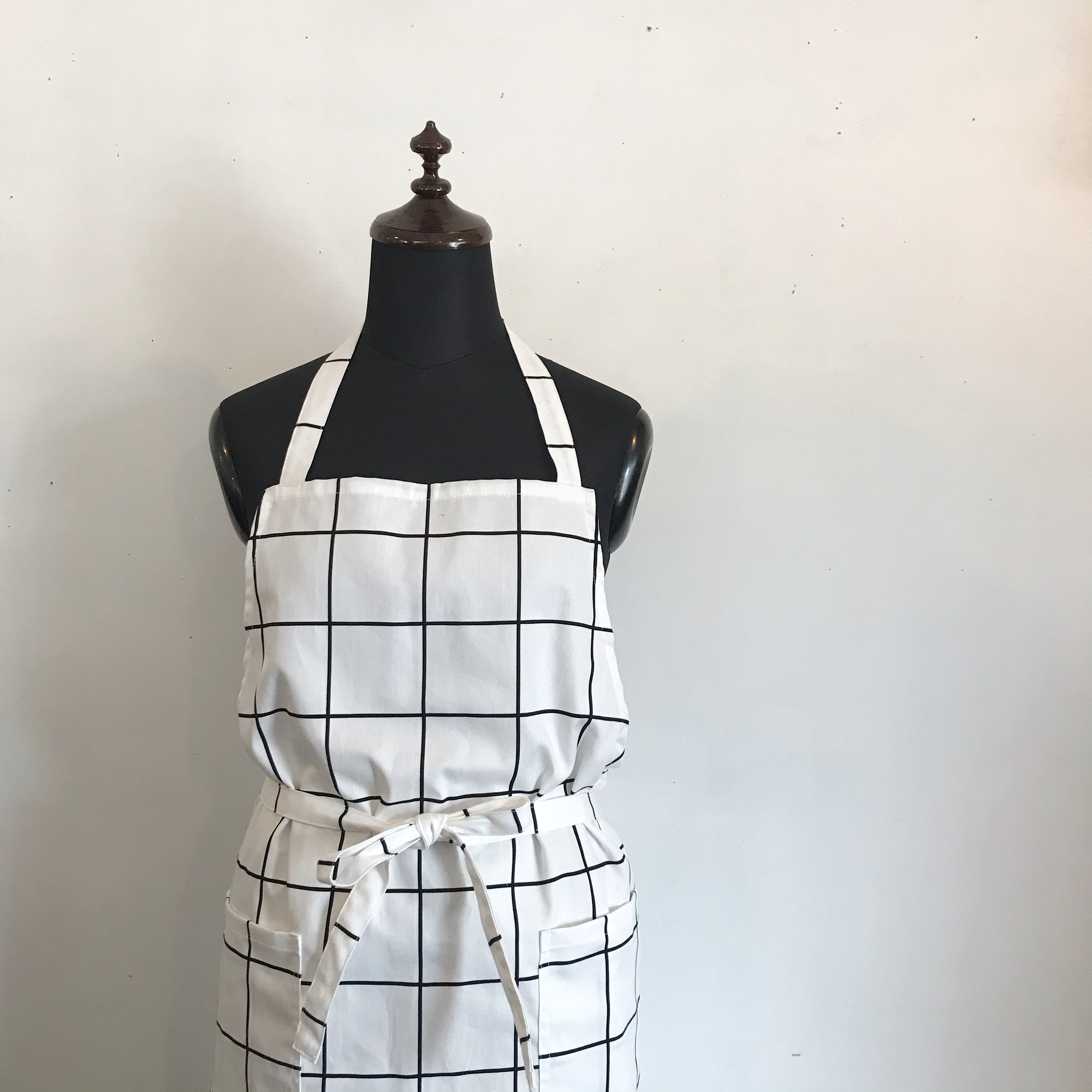 北欧柄のカフェエプロン 064 Iichi ハンドメイド クラフト作品 手仕事品の通販