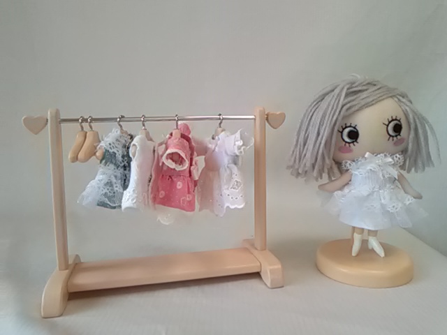 ぬいぐるみ ハッピードール用ハンガーラックbbセット Iichi ハンドメイド クラフト作品 手仕事品の通販