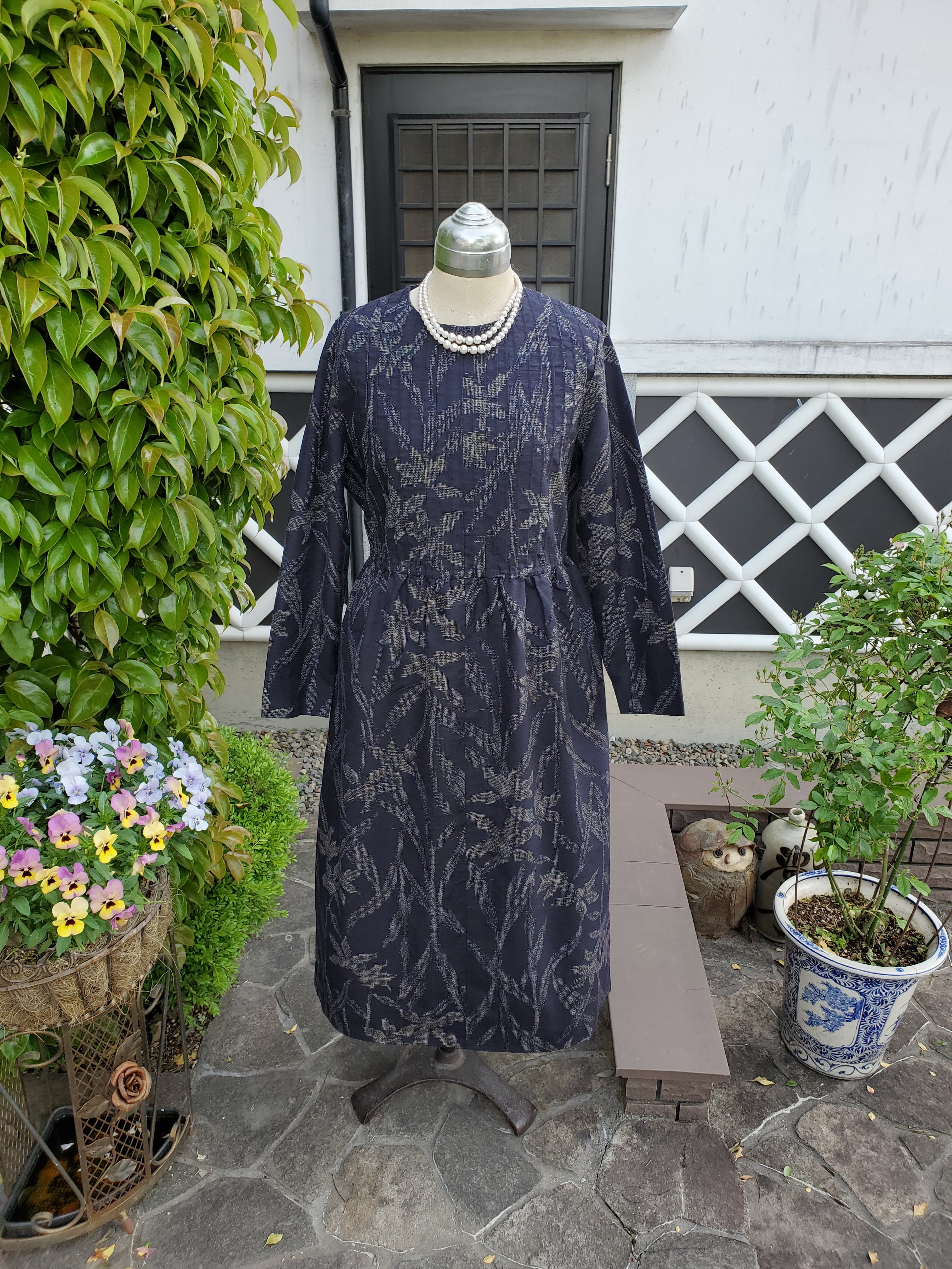 着物リメイク 古布 手作り 紬 前後ピンタック ワンピース Iichi ハンドメイド クラフト作品 手仕事品の通販