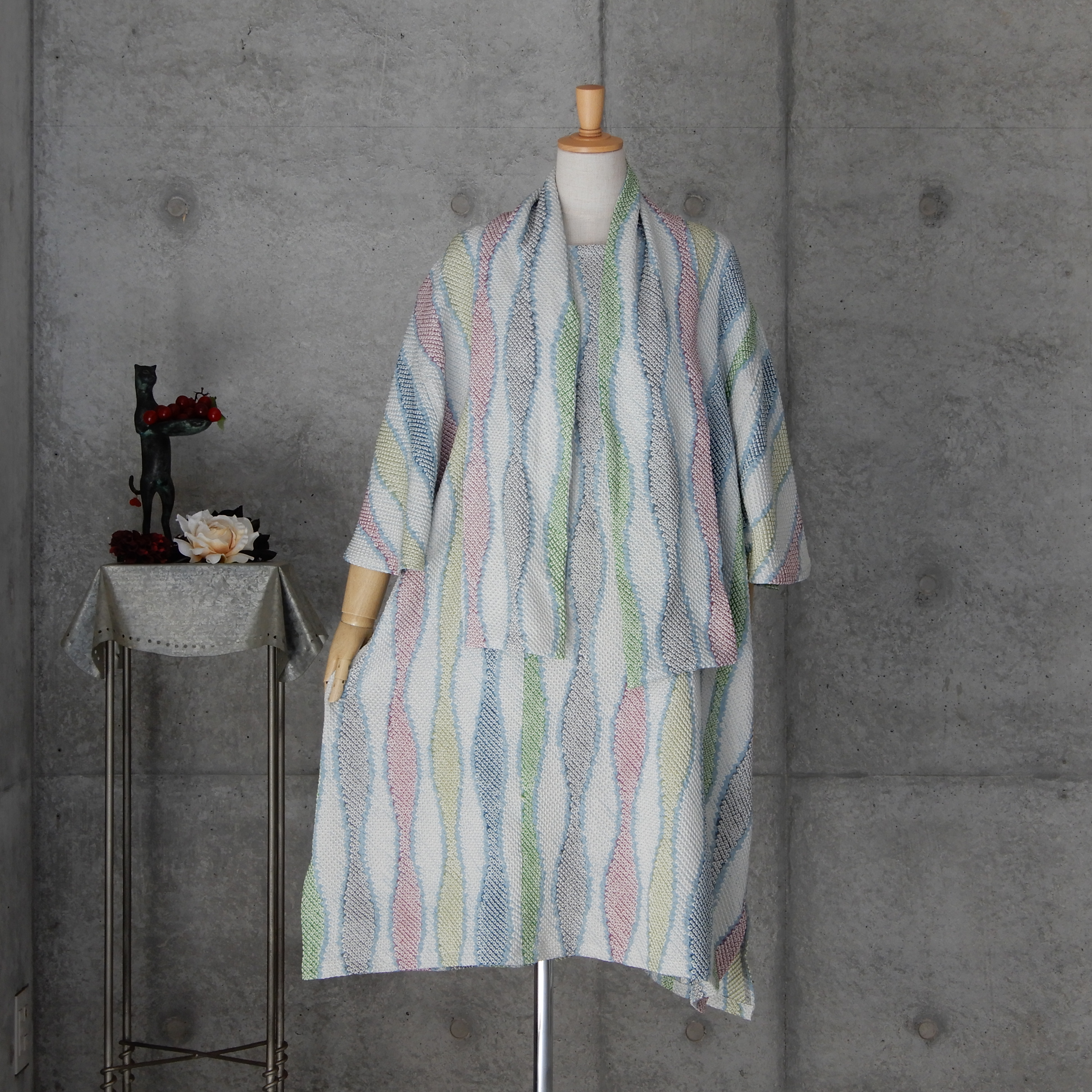 着物リメイク フレアー袖のチュニック 立涌文の絞り ストール付き Iichi ハンドメイド クラフト作品 手仕事品の通販