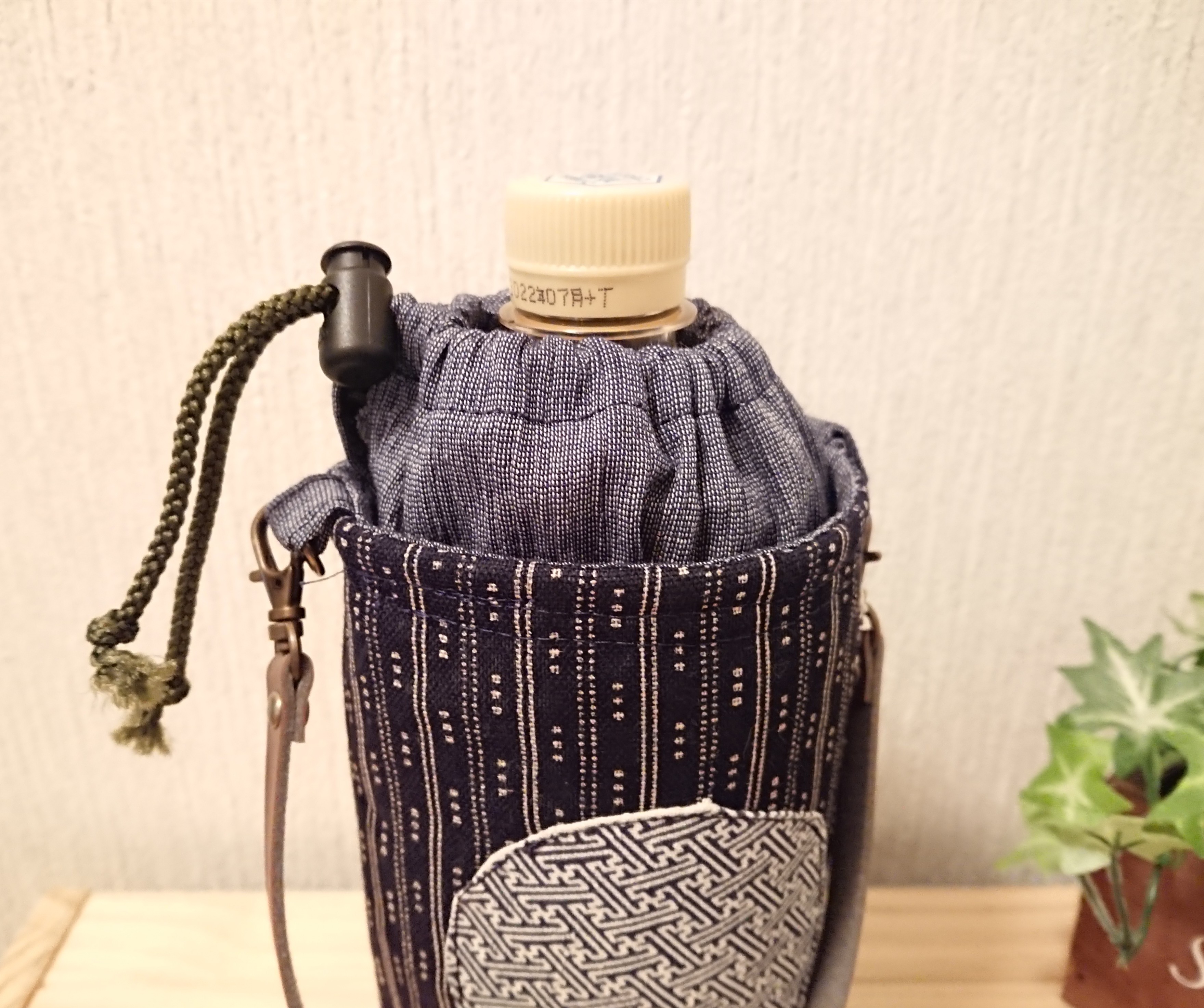 保温保冷 ペットボトルカバー 和 Iichi ハンドメイド クラフト作品 手仕事品の通販