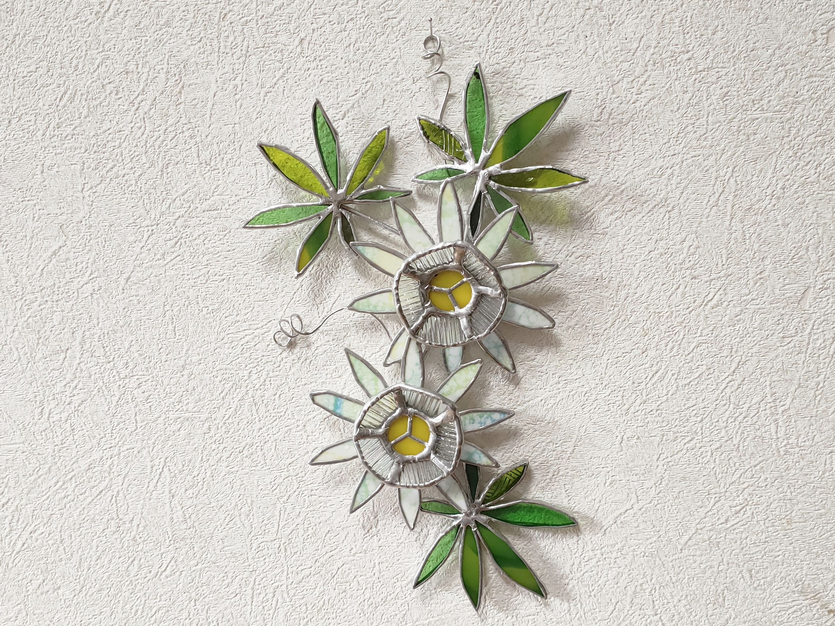 トケイソウの壁飾り Iichi ハンドメイド クラフト作品 手仕事品の通販