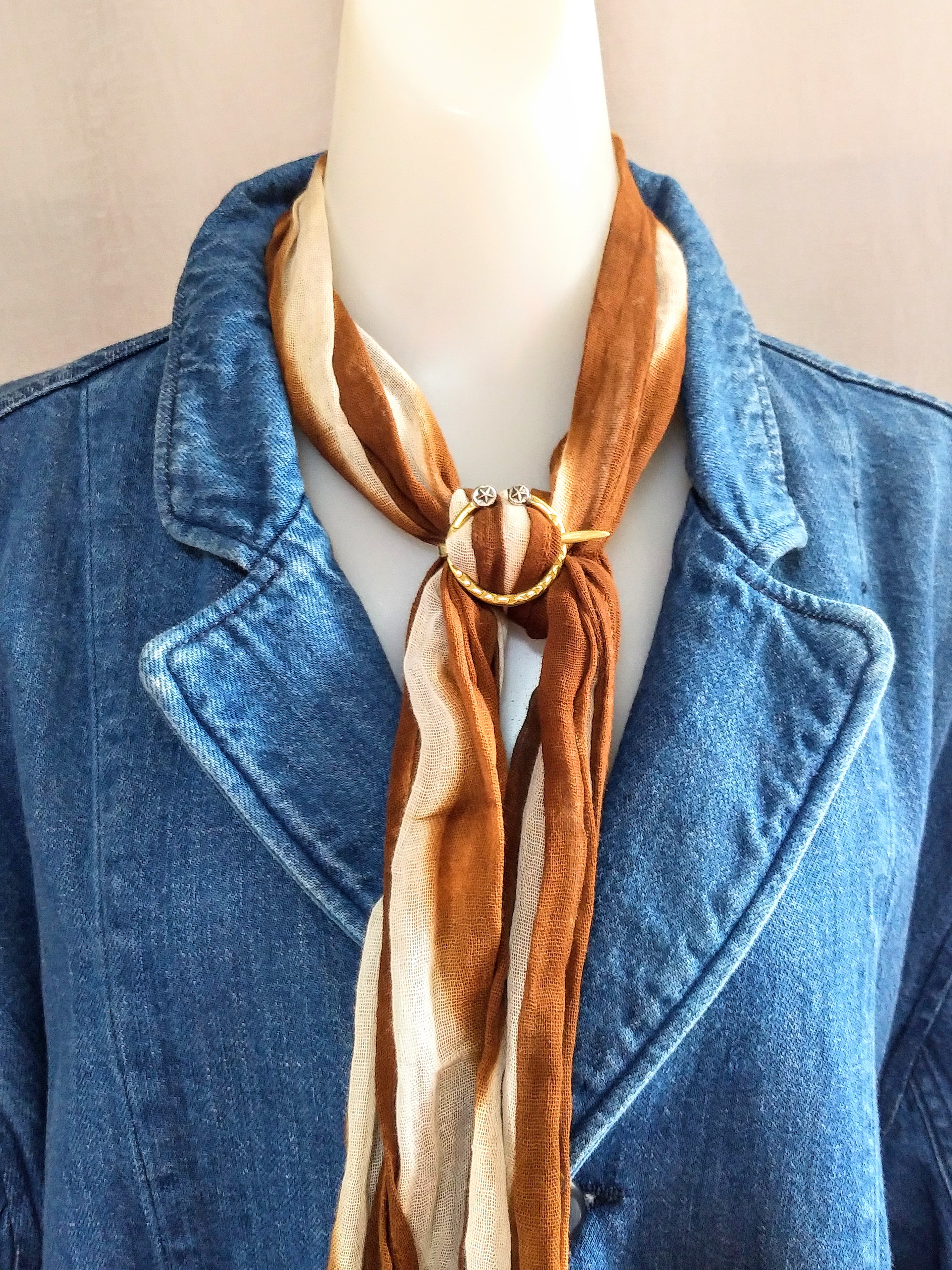 ストール留め具 小サイズ スカーフリング マフラーリング ブローチ 真鍮 ブラス 彫金 アクセサリー Iichi ハンドメイド クラフト作品 手仕事品の通販