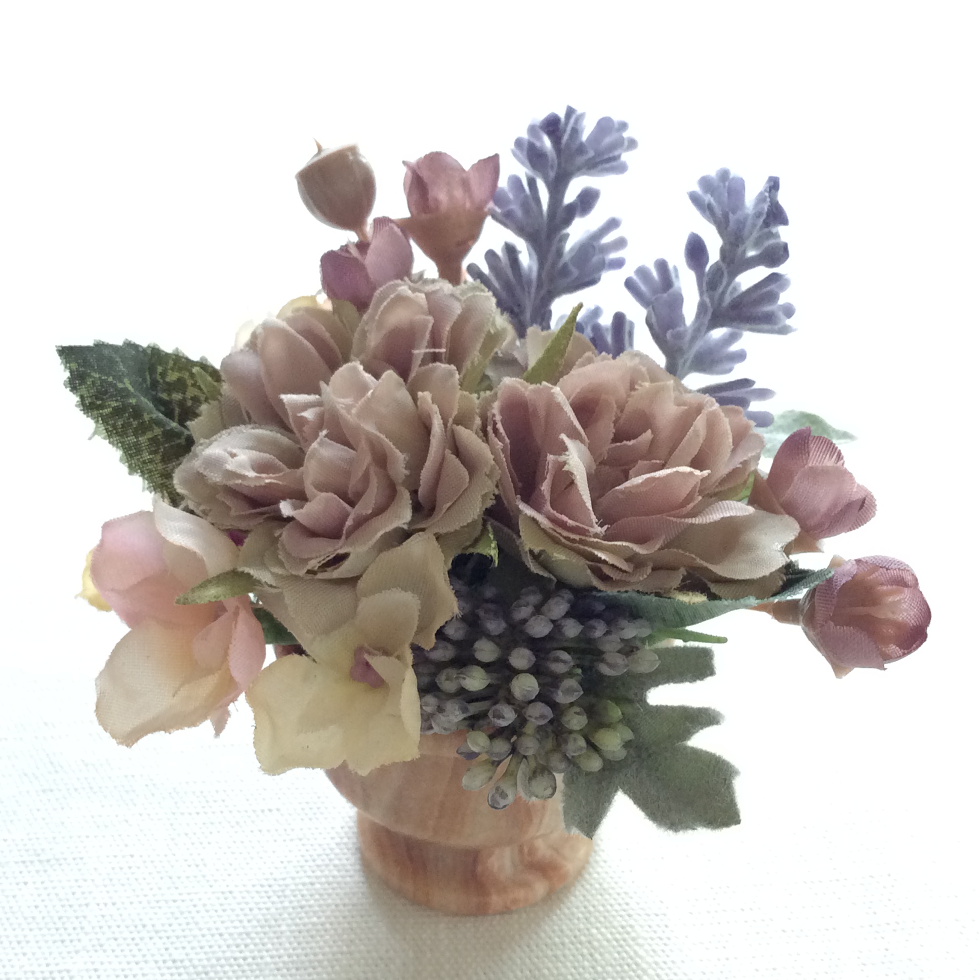 小さな真珠の涙 仏花 造花 お供え お盆 お彼岸 敬老の日 Iichi ハンドメイド クラフト作品 手仕事品の通販