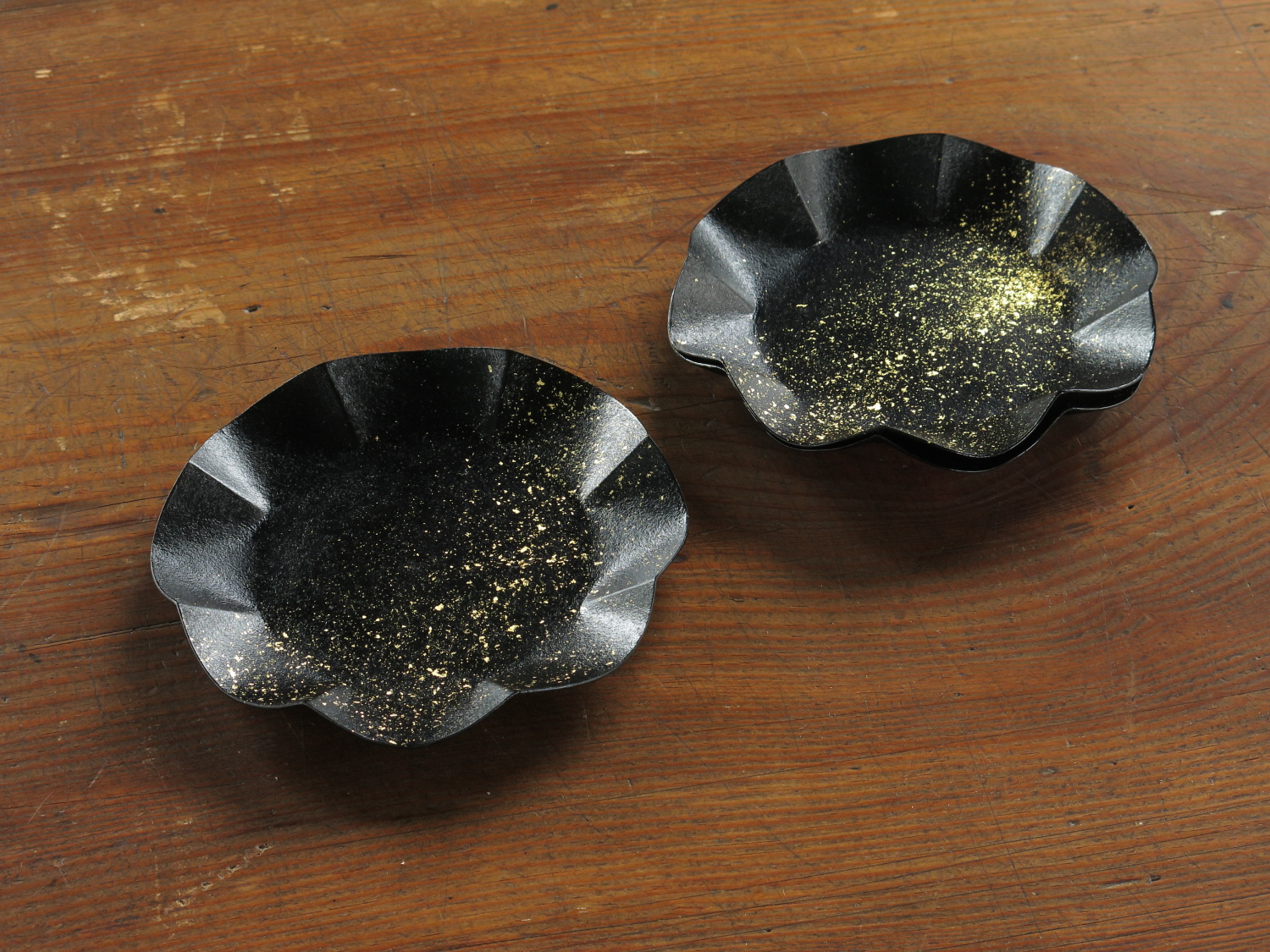 和紙と漆のうつわ わしき ４寸黒箔 Iichi ハンドメイド クラフト作品 手仕事品の通販