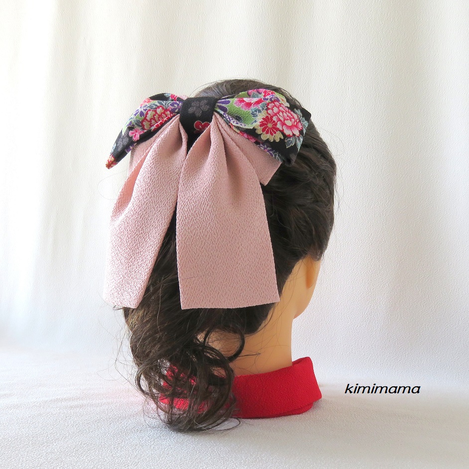 髪飾り 縮緬 Wリボンはいからさん 地色黒 花柄 虹色ピンク 着物 袴 浴衣 卒業式 和装小物 Iichi ハンドメイド クラフト作品 手仕事品の通販