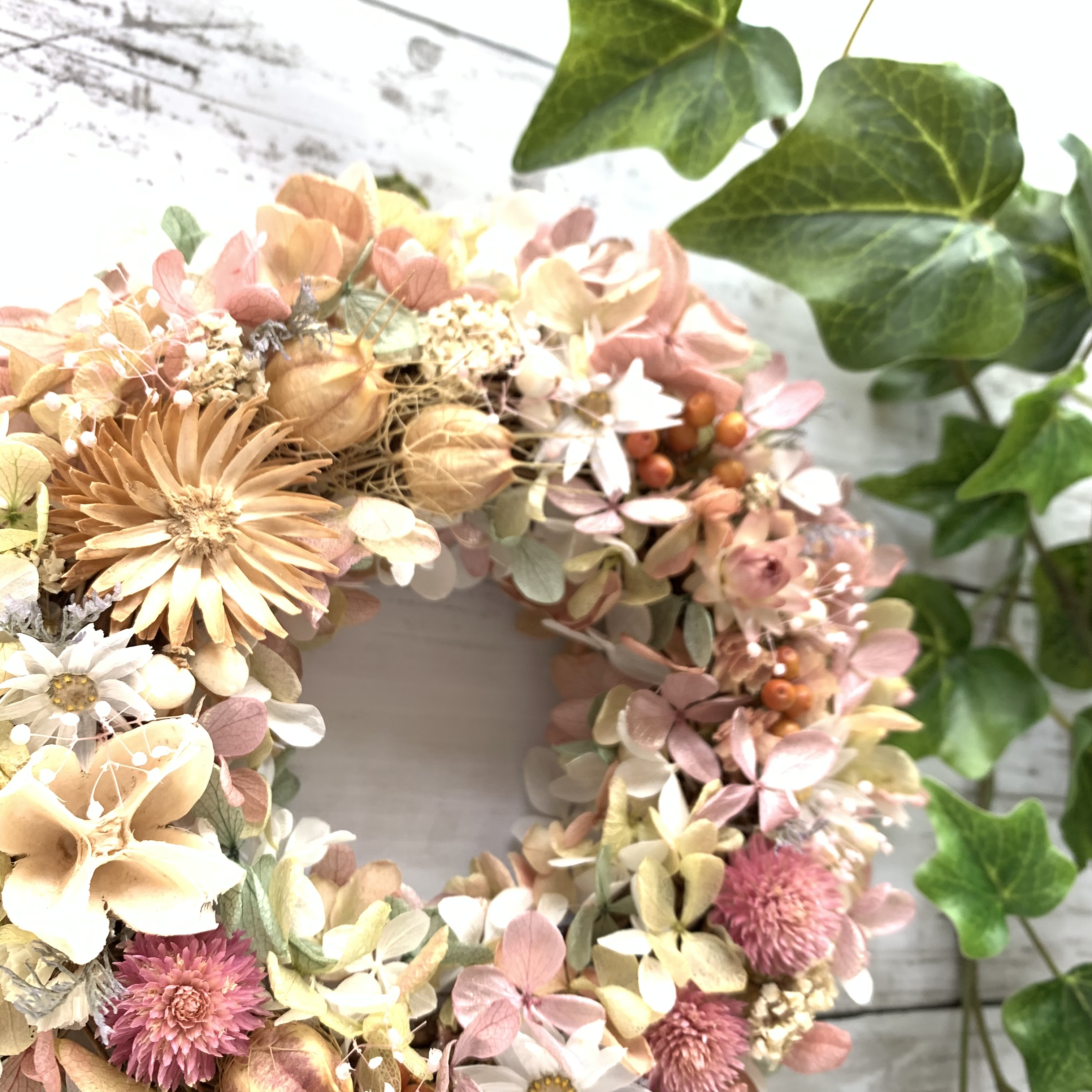 野ぐるみとドライフラワーのリース プチギフト フラワーリース ドライフラワー Iichi ハンドメイド クラフト作品 手仕事品の通販