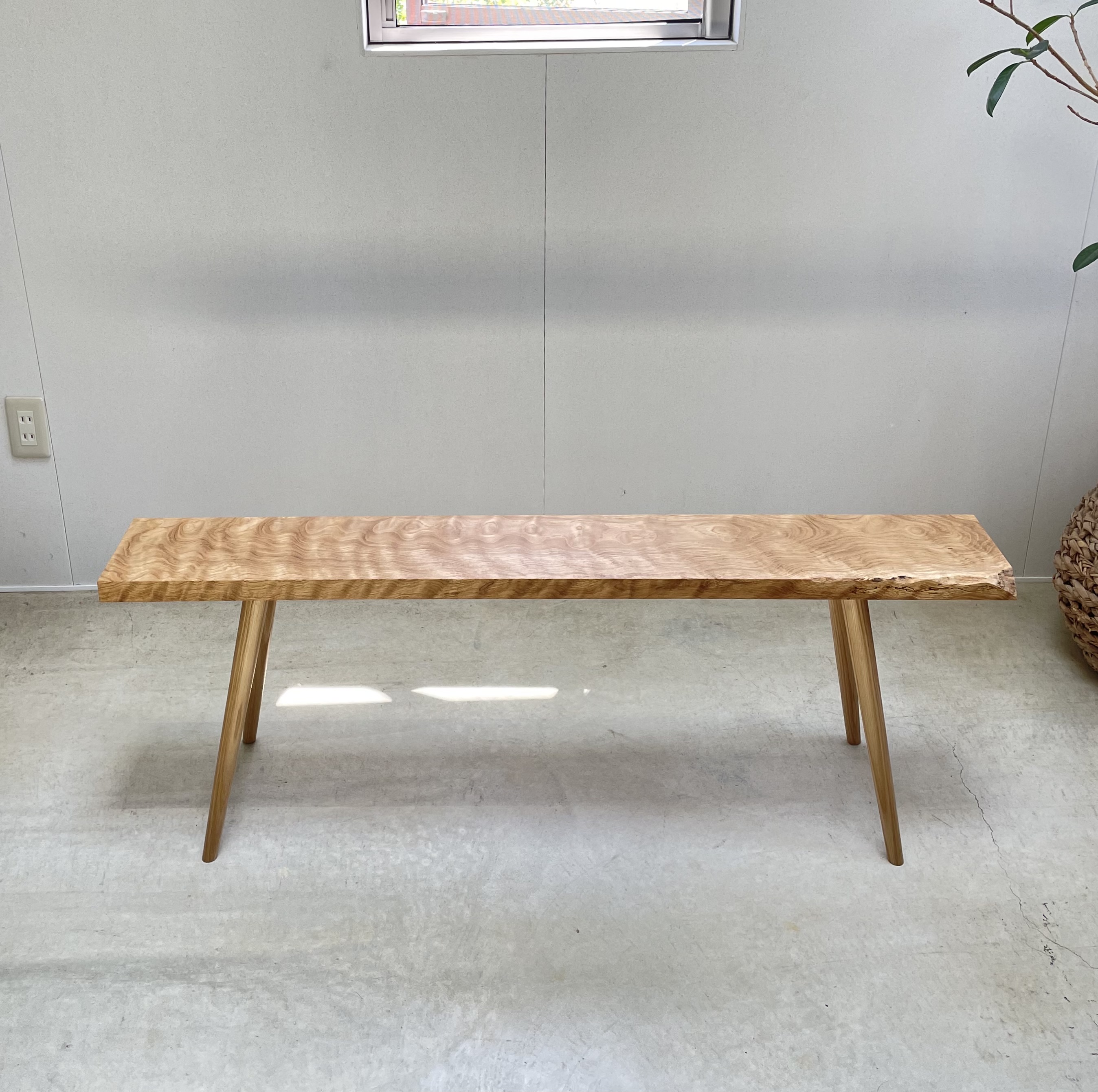 玉杢の美しいオークのベンチ Iichi ハンドメイド クラフト作品 手仕事品の通販