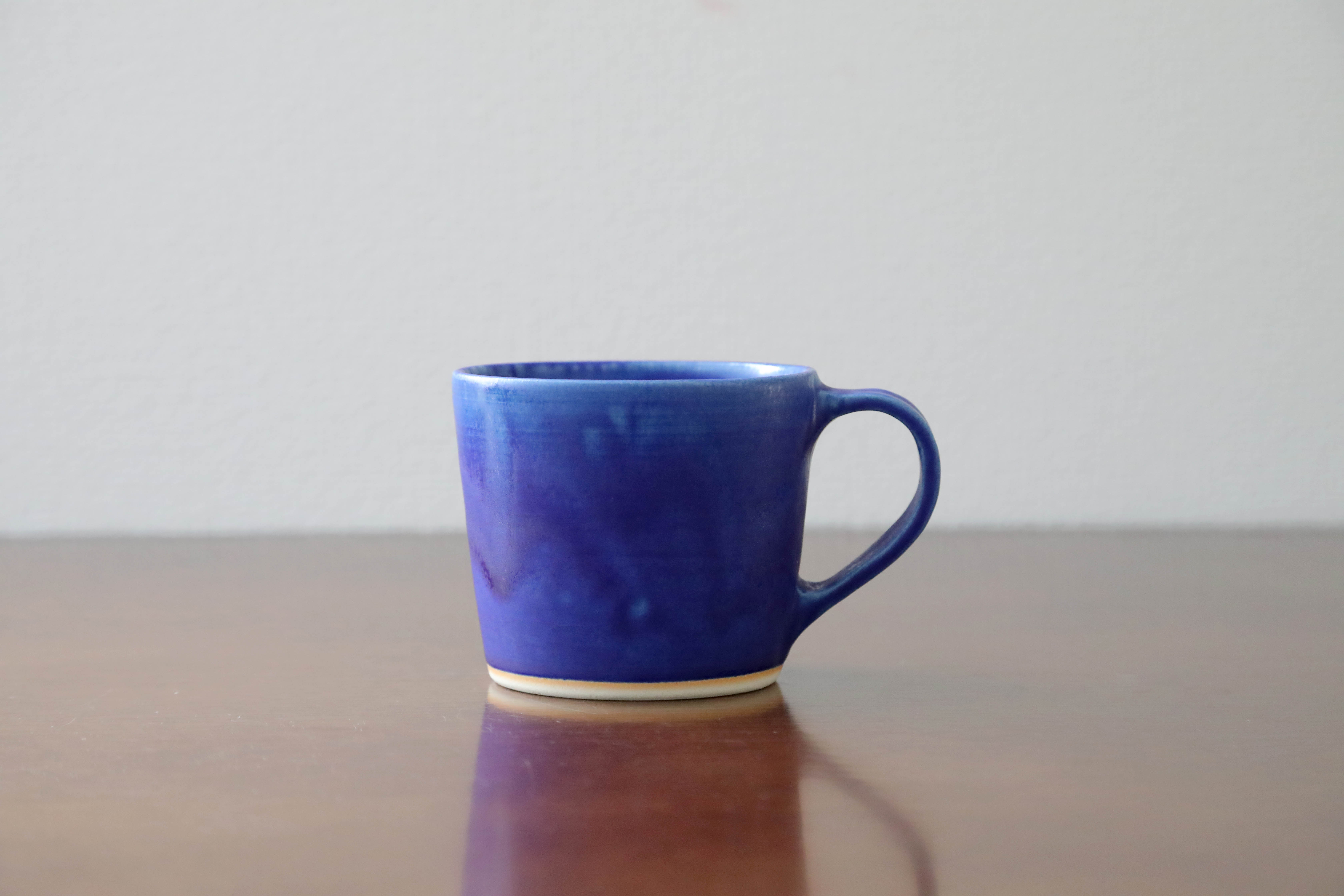 海の青 深いブルーのマグカップ Iichi ハンドメイド クラフト作品 手仕事品の通販