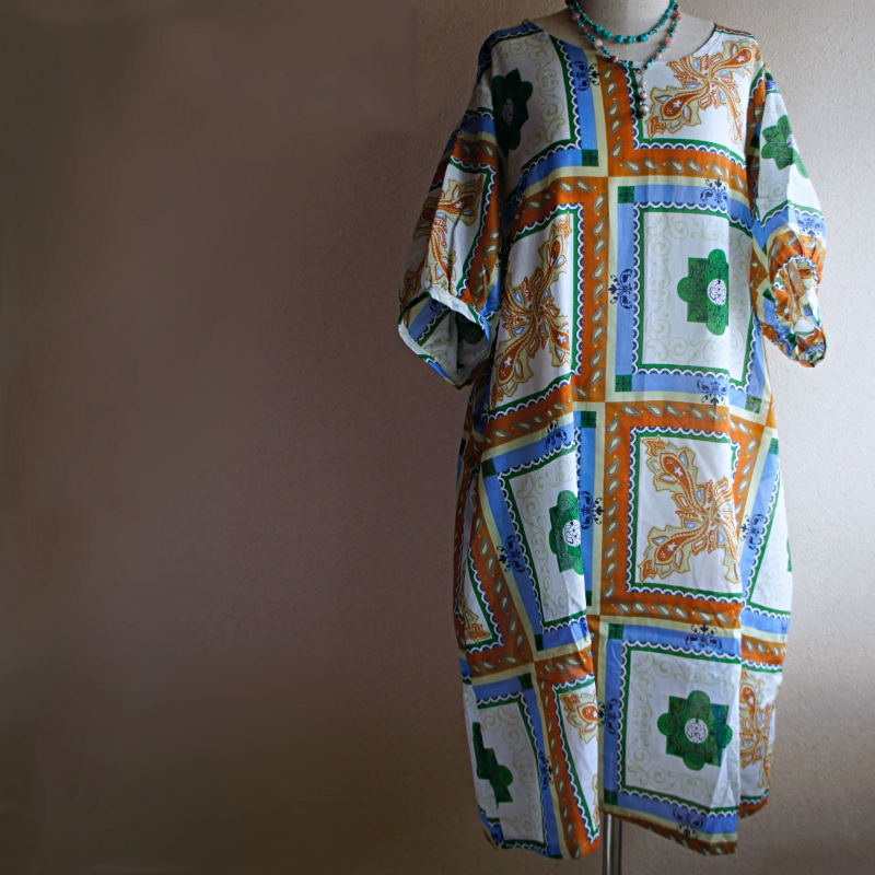 茶タイル柄インド綿 ワイドアームワンピース Iichi ハンドメイド クラフト作品 手仕事品の通販