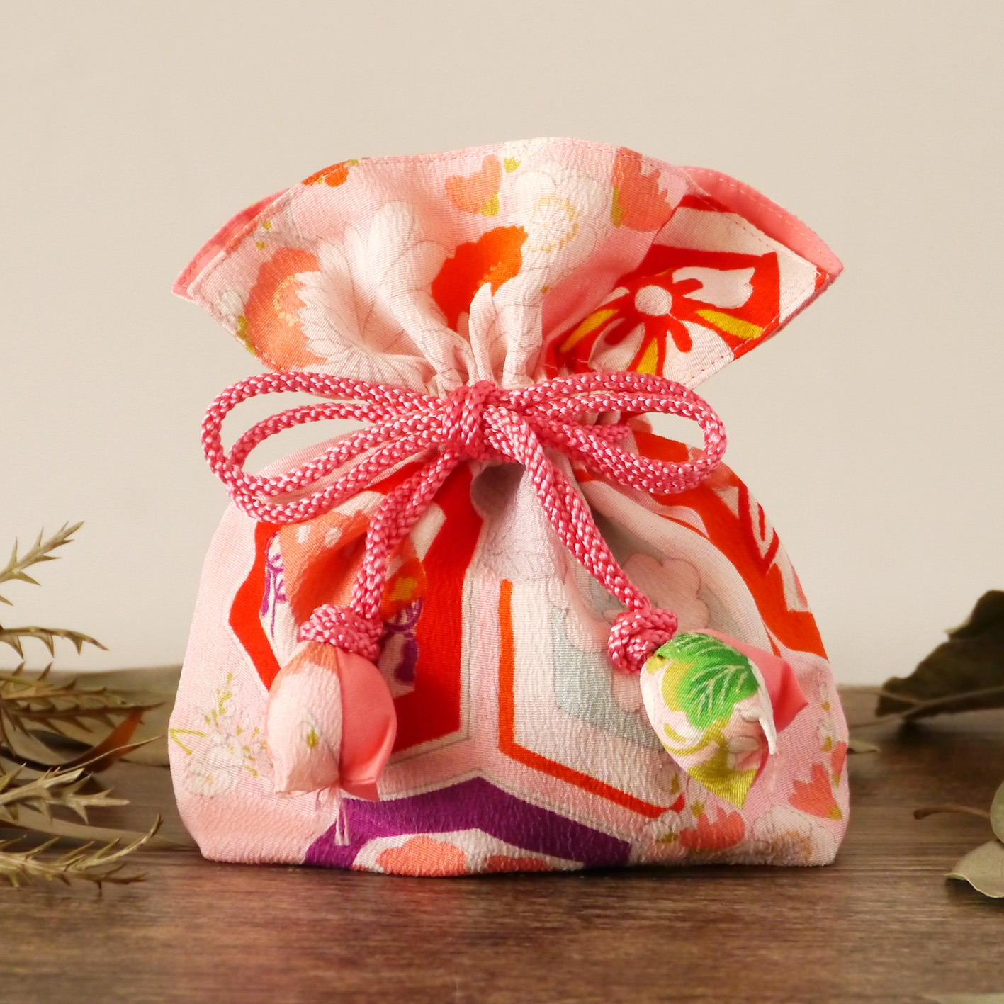 アンティーク 着物 巾着 めでた尽くし 幸せを呼ぶfuguro Iichi ハンドメイド クラフト作品 手仕事品の通販