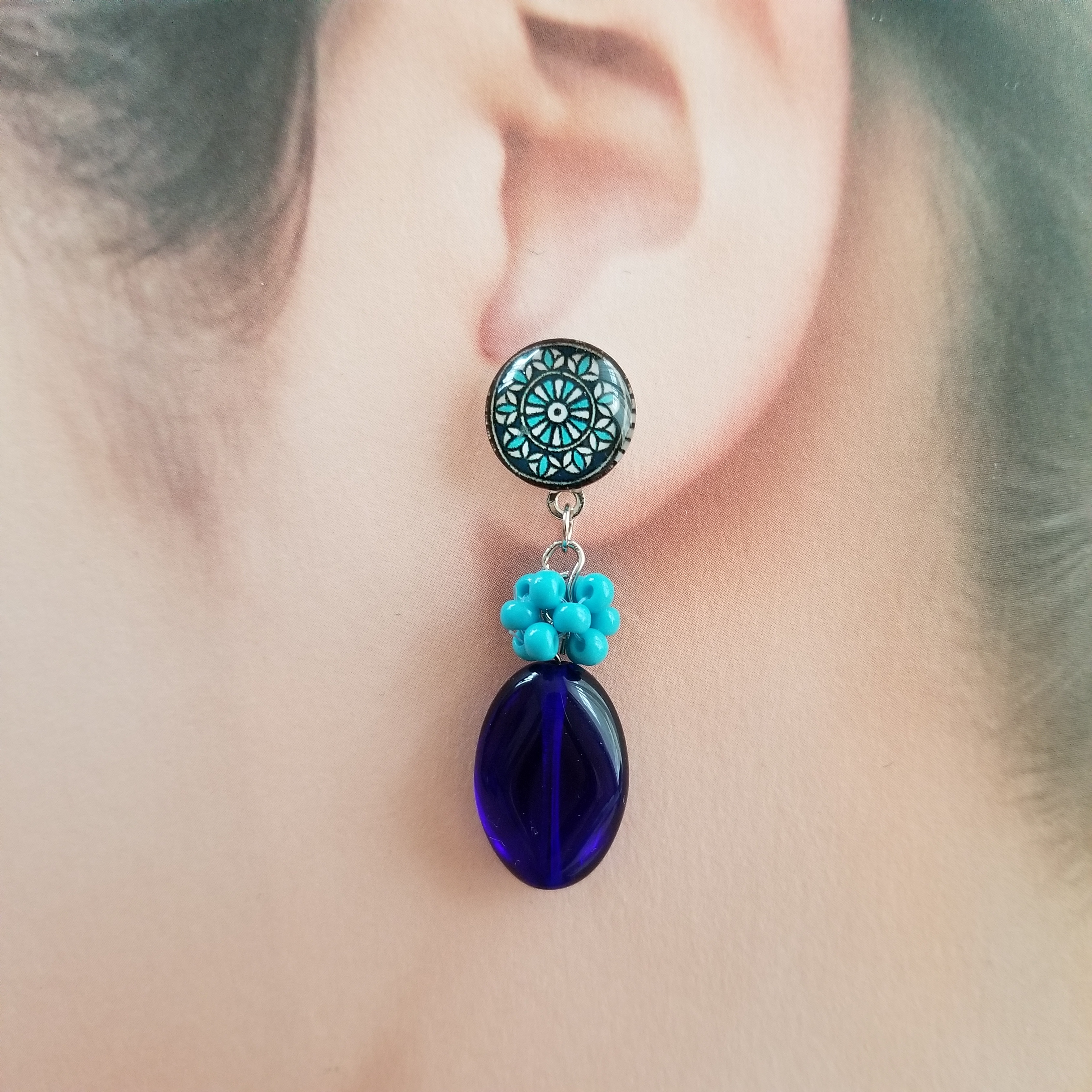 お買い得モデル ハンドメイド ネイビーボタン 大ぶり ピアス 個性的 ピアス