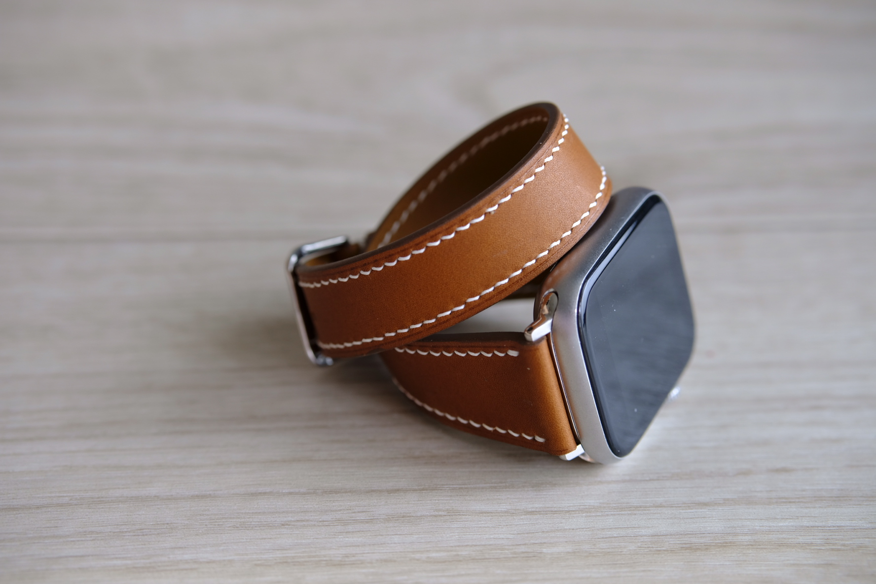 高級革使用のApple Watchベルト 2重巻きタイプ 時計ベルト オレンジ 