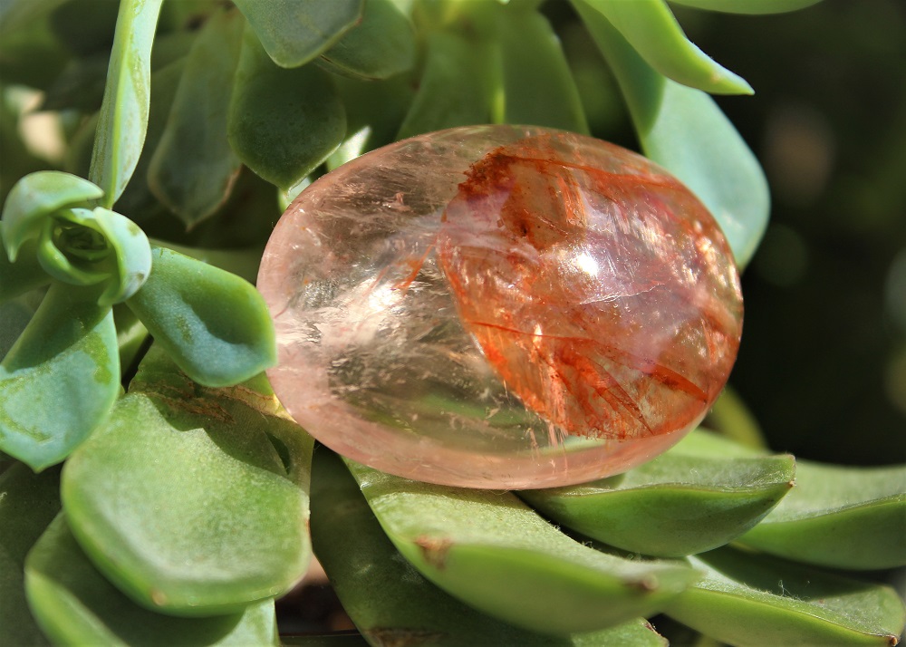 ヘマトードクォーツa級 パームストーン Iichi ハンドメイド クラフト作品 手仕事品の通販