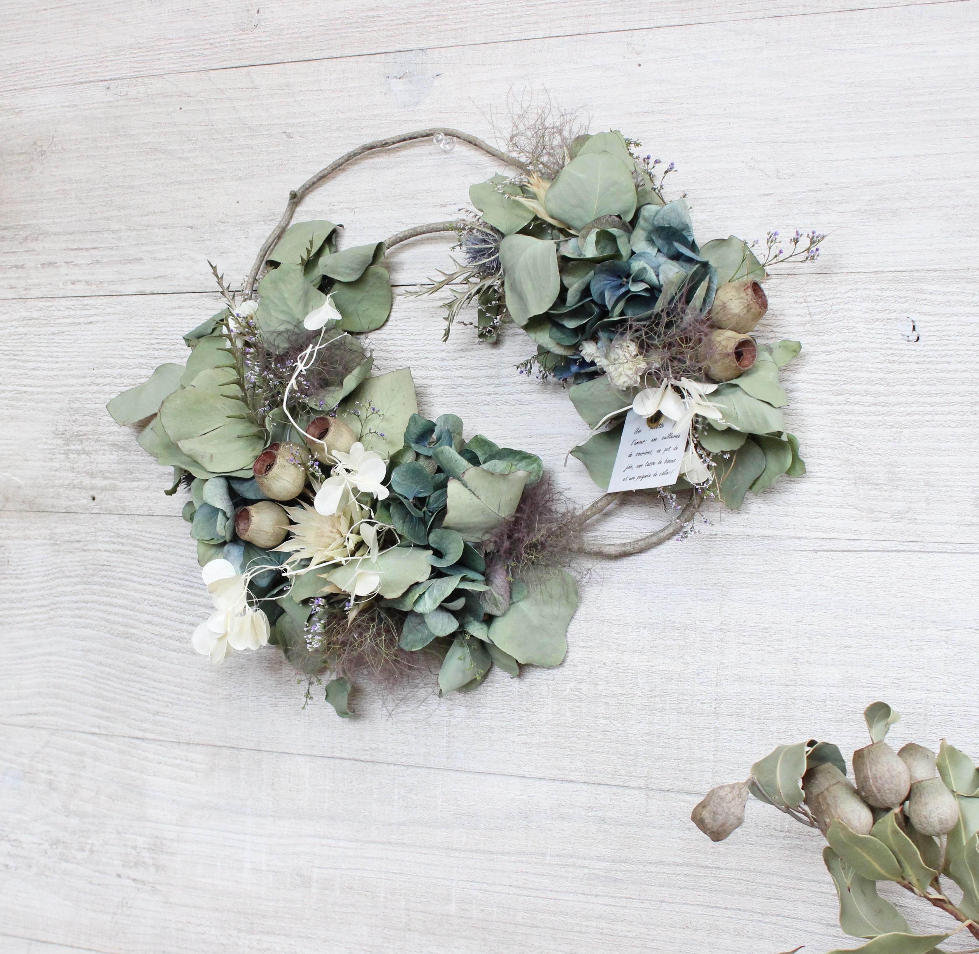 jade] wreath 秋色アジサイとポポラスリーフのアシンメトリーリース 