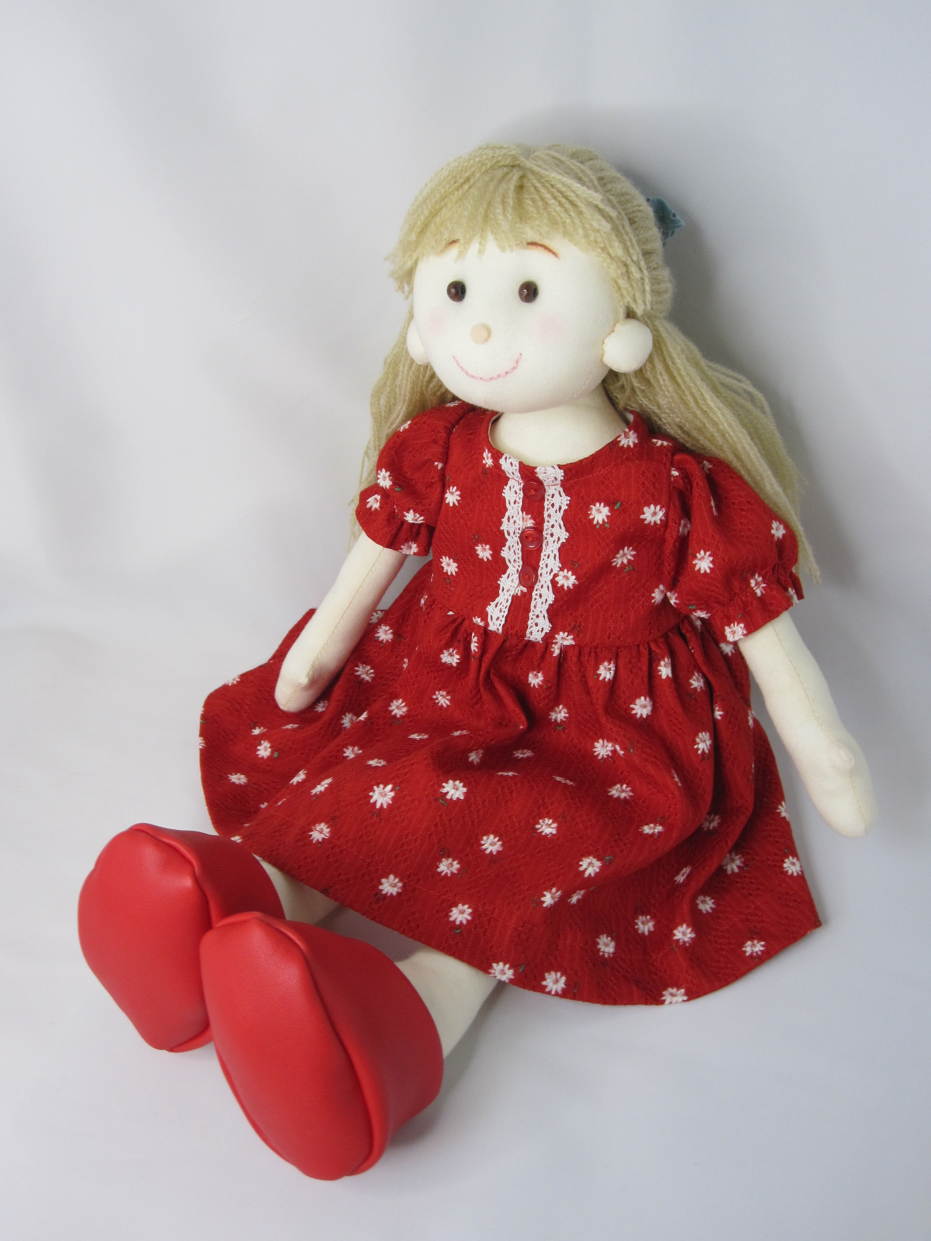 小さい着せ替え人形用 赤いワンピース Iichi ハンドメイド クラフト作品 手仕事品の通販