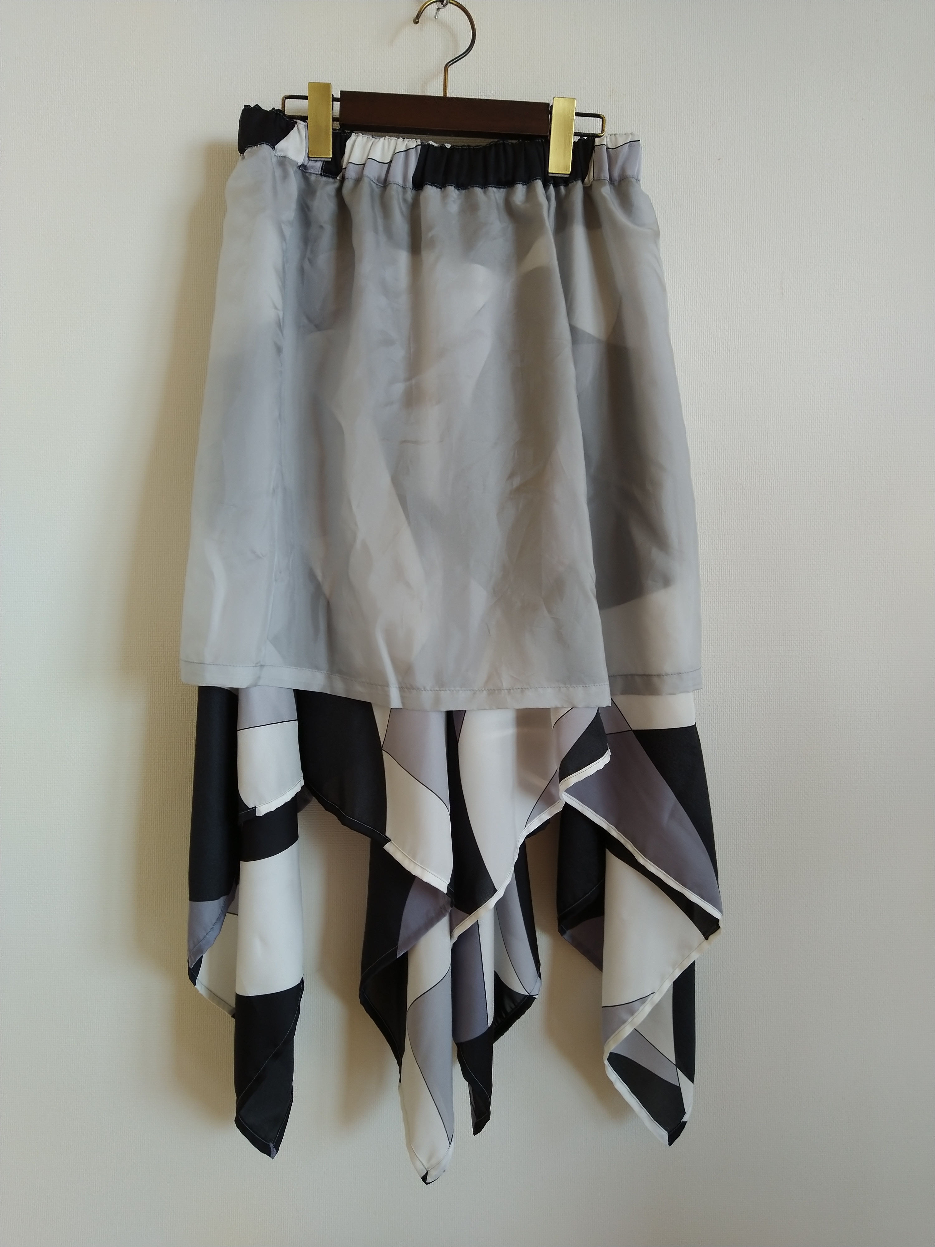 イレギュラーなスカート Iichi ハンドメイド クラフト作品 手仕事品の通販
