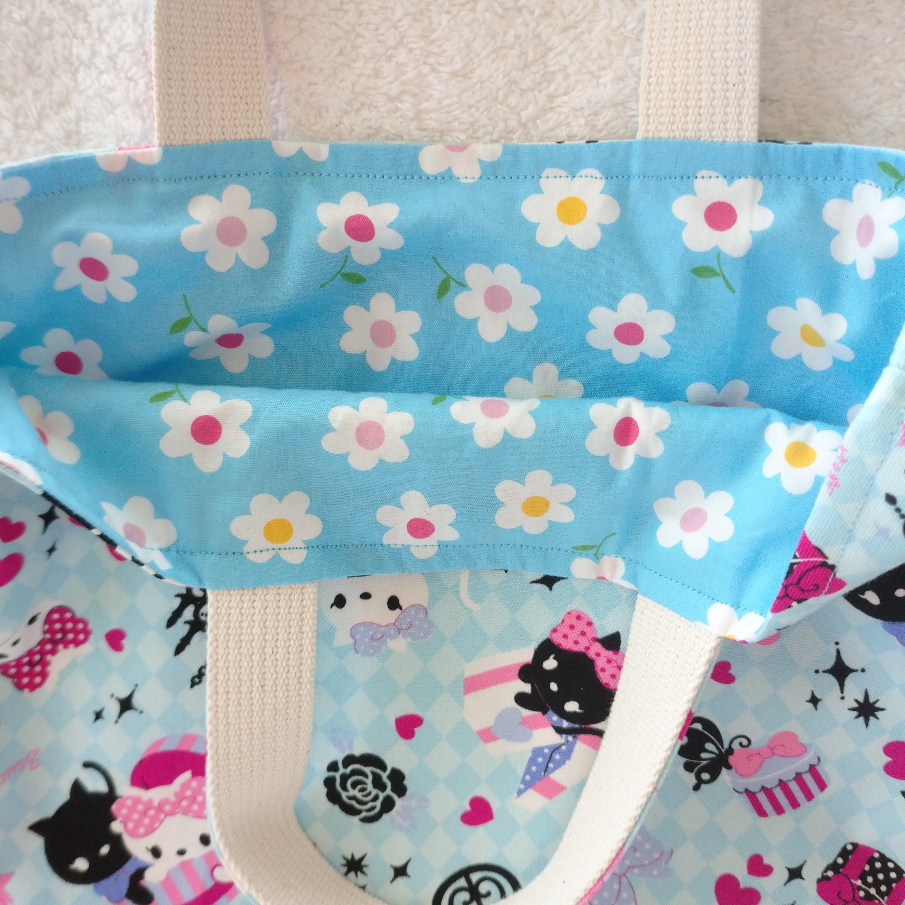 縦長ミニバッグ 子猫のプリンセス Iichi ハンドメイド クラフト作品 手仕事品の通販