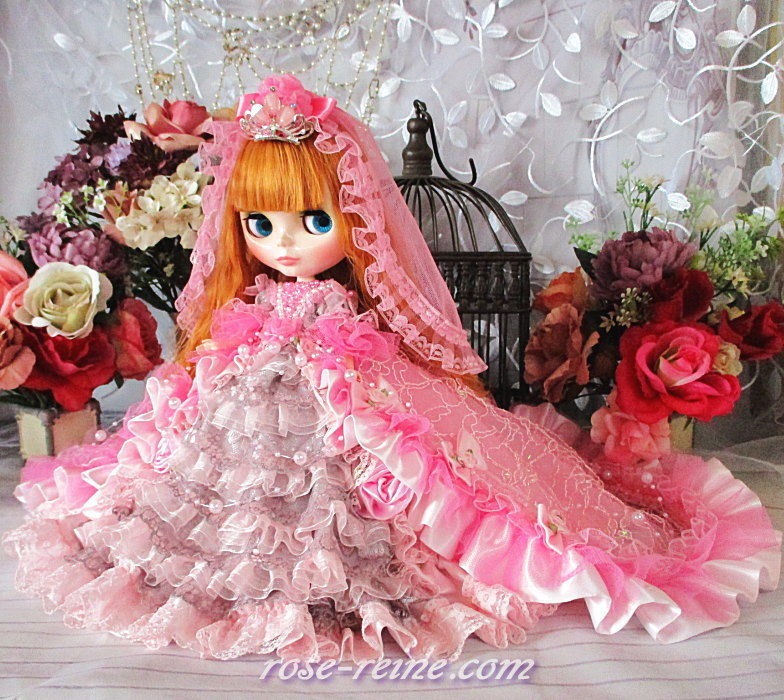 ベルサイユの薔薇 夢見るピンクプリンセス ティアラベール付きトレーンドールドレス Iichi ハンドメイド クラフト作品 手仕事品の通販