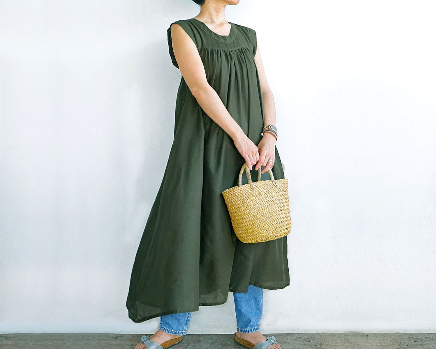 コットンガーゼノースリーブワンピース オリーブ Iichi ハンドメイド クラフト作品 手仕事品の通販