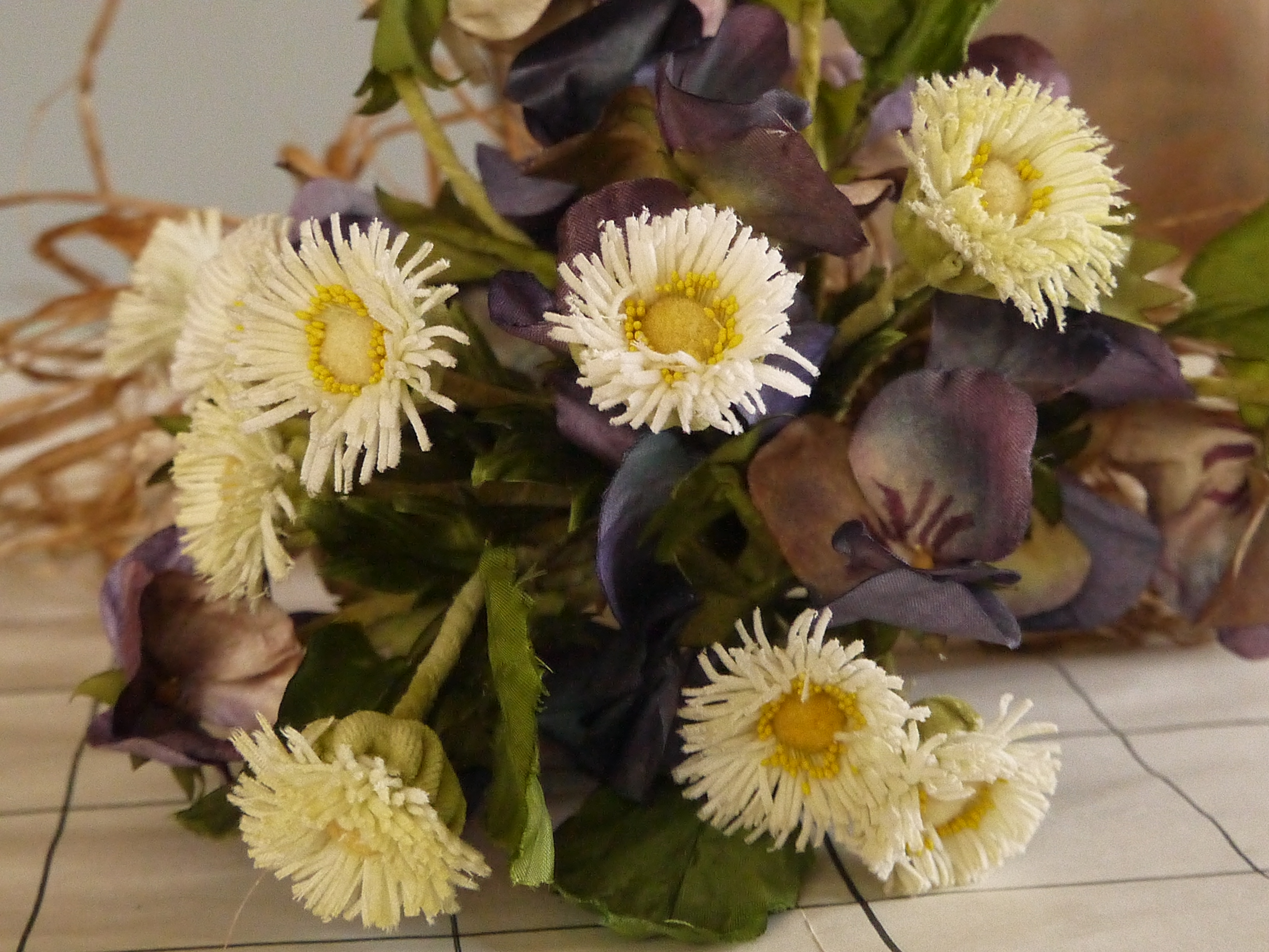 菫とマーガレットの花束 Iichi ハンドメイド クラフト作品 手仕事品の通販