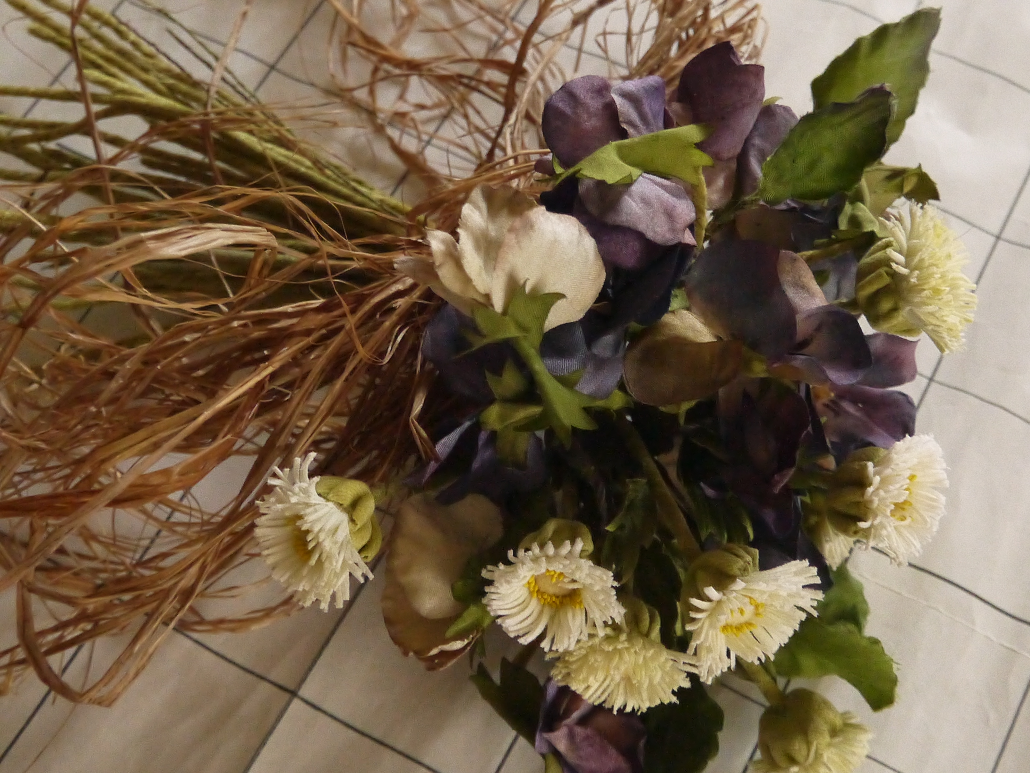 菫とマーガレットの花束 Iichi ハンドメイド クラフト作品 手仕事品の通販