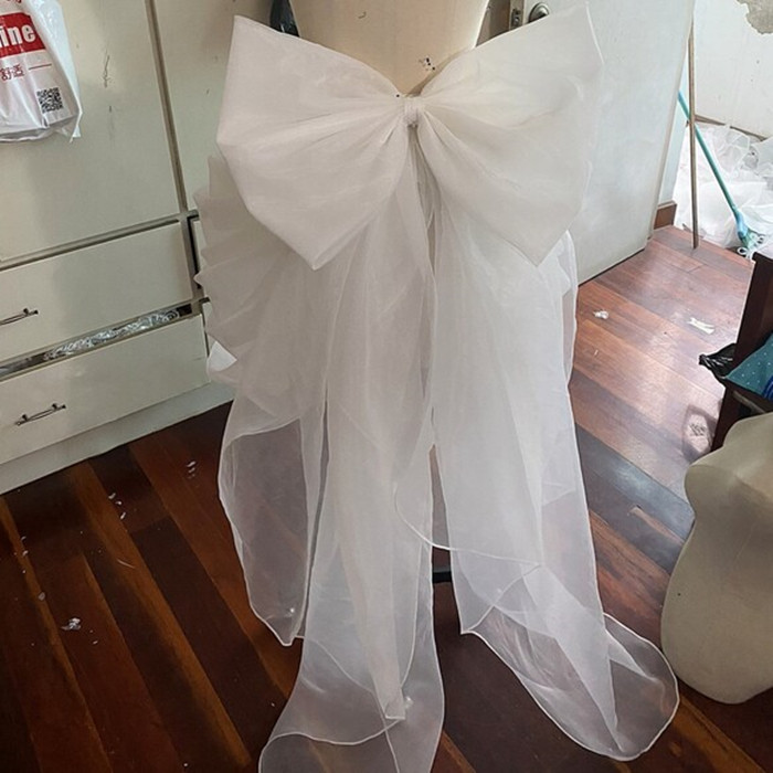 大人気上昇 ウエディングドレスオーバースカート フリル 大きなバックリボン お色直し 結婚式 Iichi ハンドメイド クラフト作品 手仕事品の通販