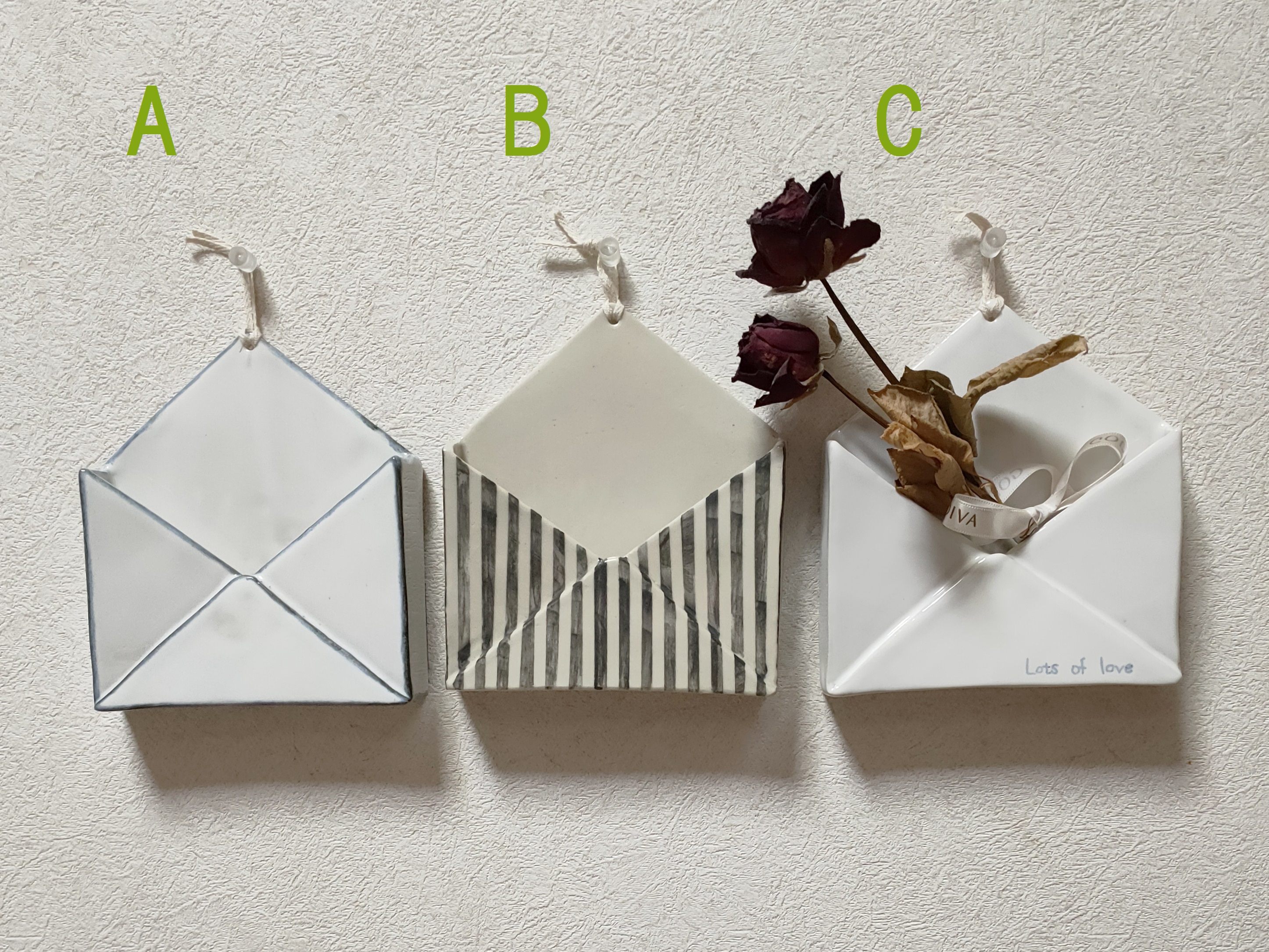 封筒型掛け花入れ 陶器 Iichi ハンドメイド クラフト作品 手仕事品の通販