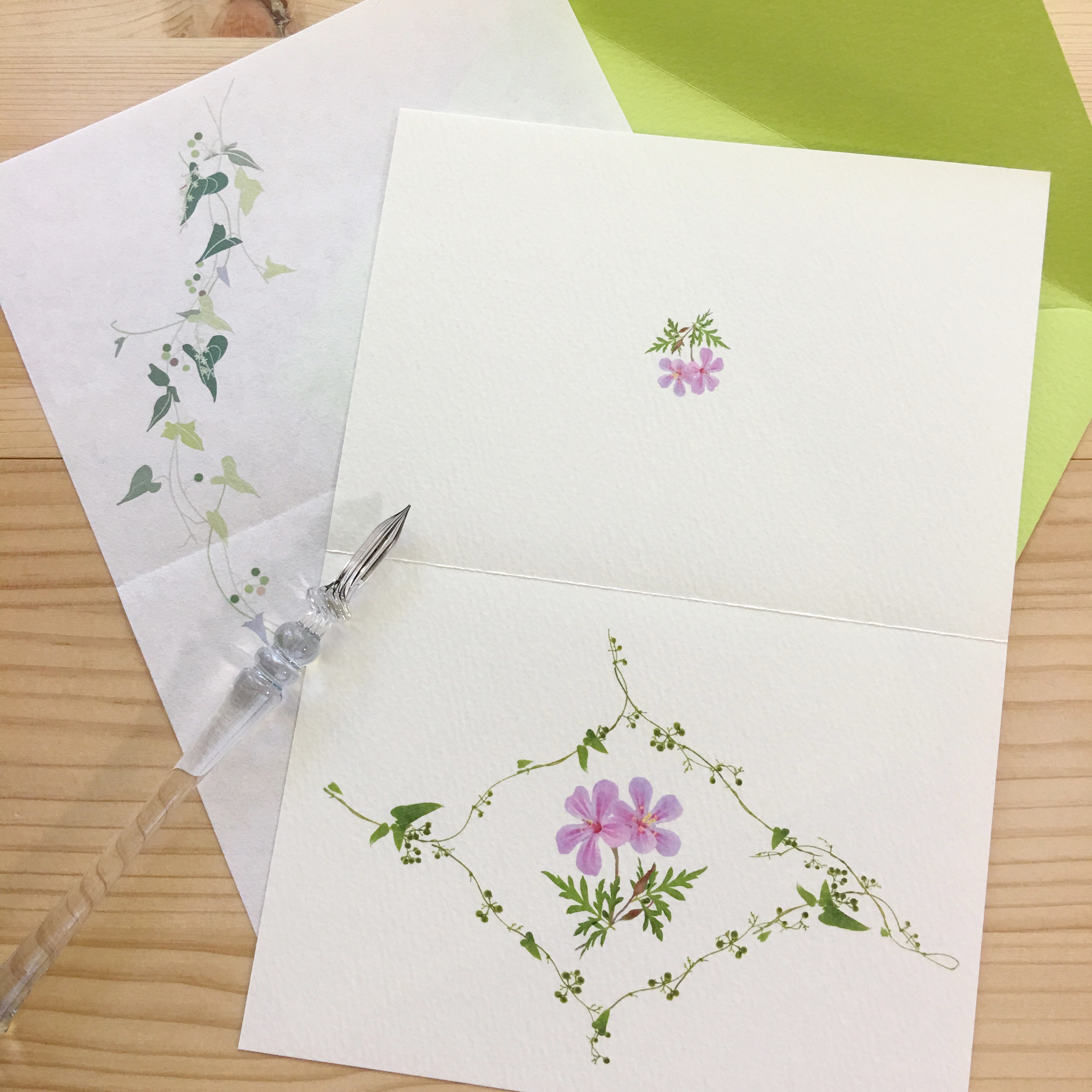 風露草と蔓草のカード Iichi ハンドメイド クラフト作品 手仕事品の通販