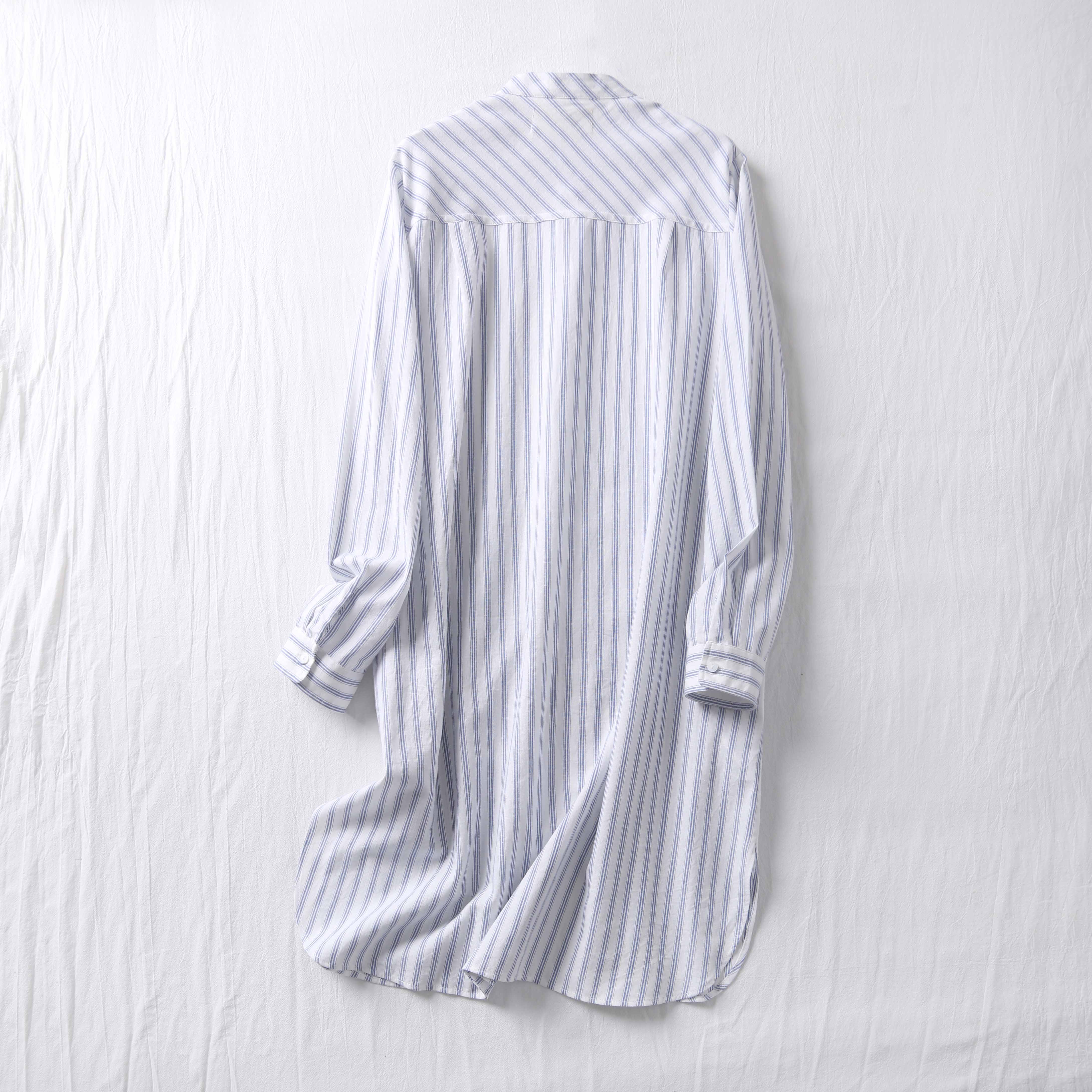 どんなシーンでもきちんと見えるストライプロングシャツ 洗練ストライプ シャツワンピース コットンリネン 1 Iichi ハンドメイド クラフト作品 手仕事品の通販