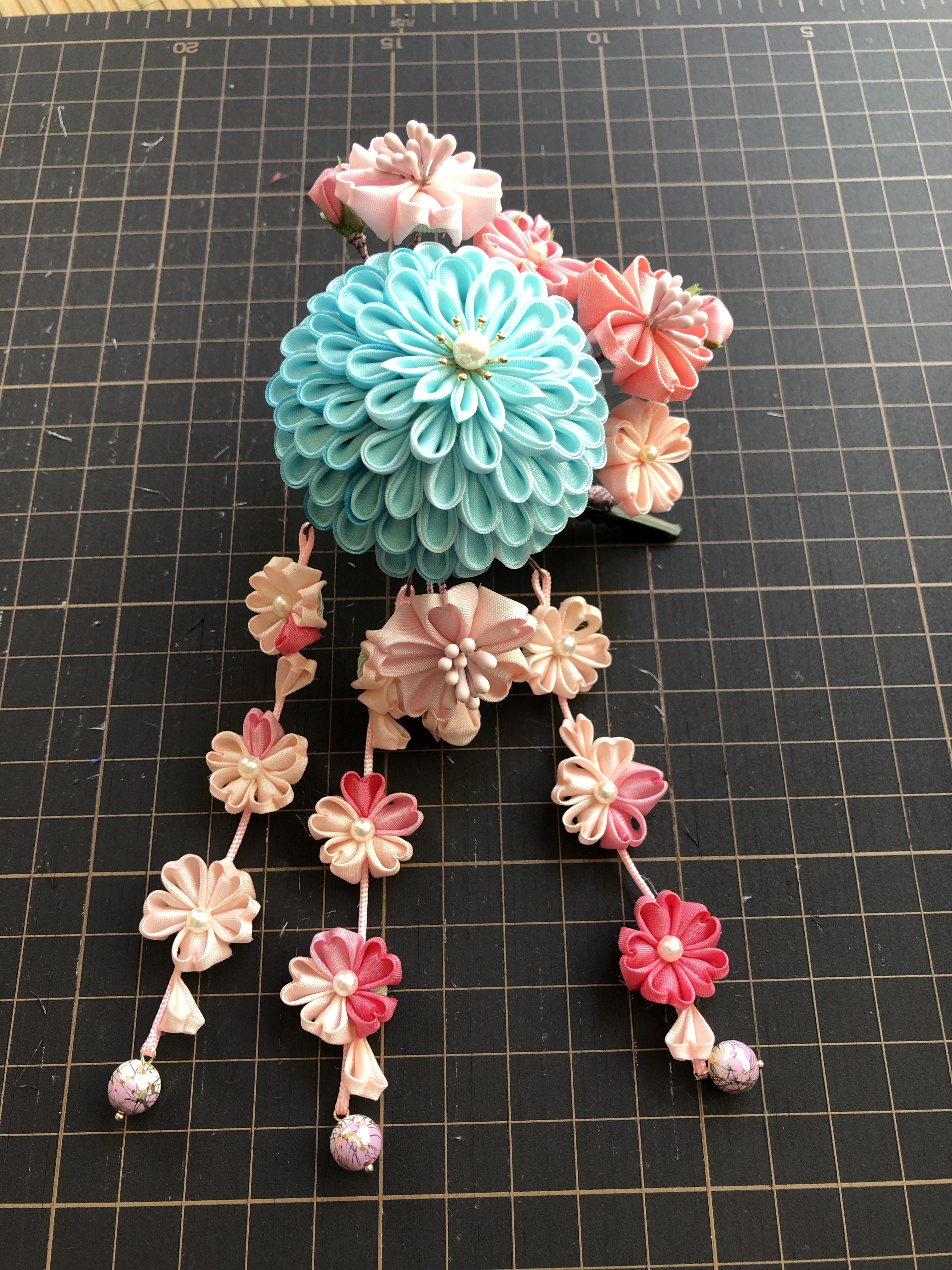 つまみ細工七五三髪飾り(舞桜) | iichi ハンドメイド・クラフト作品 