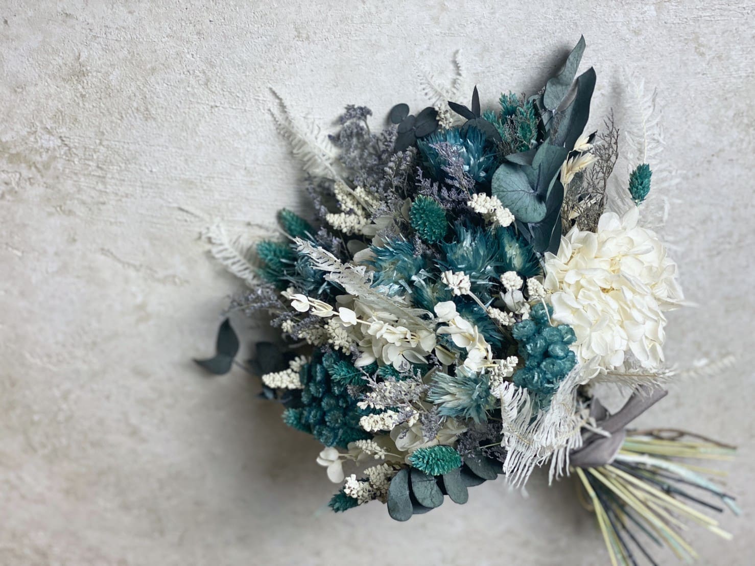 Dry Bouquet ドライフラワー ブーケ アジサイ シルバーデージー ユーカリ ソフトイモーテル Iichi ハンドメイド クラフト作品 手仕事品の通販