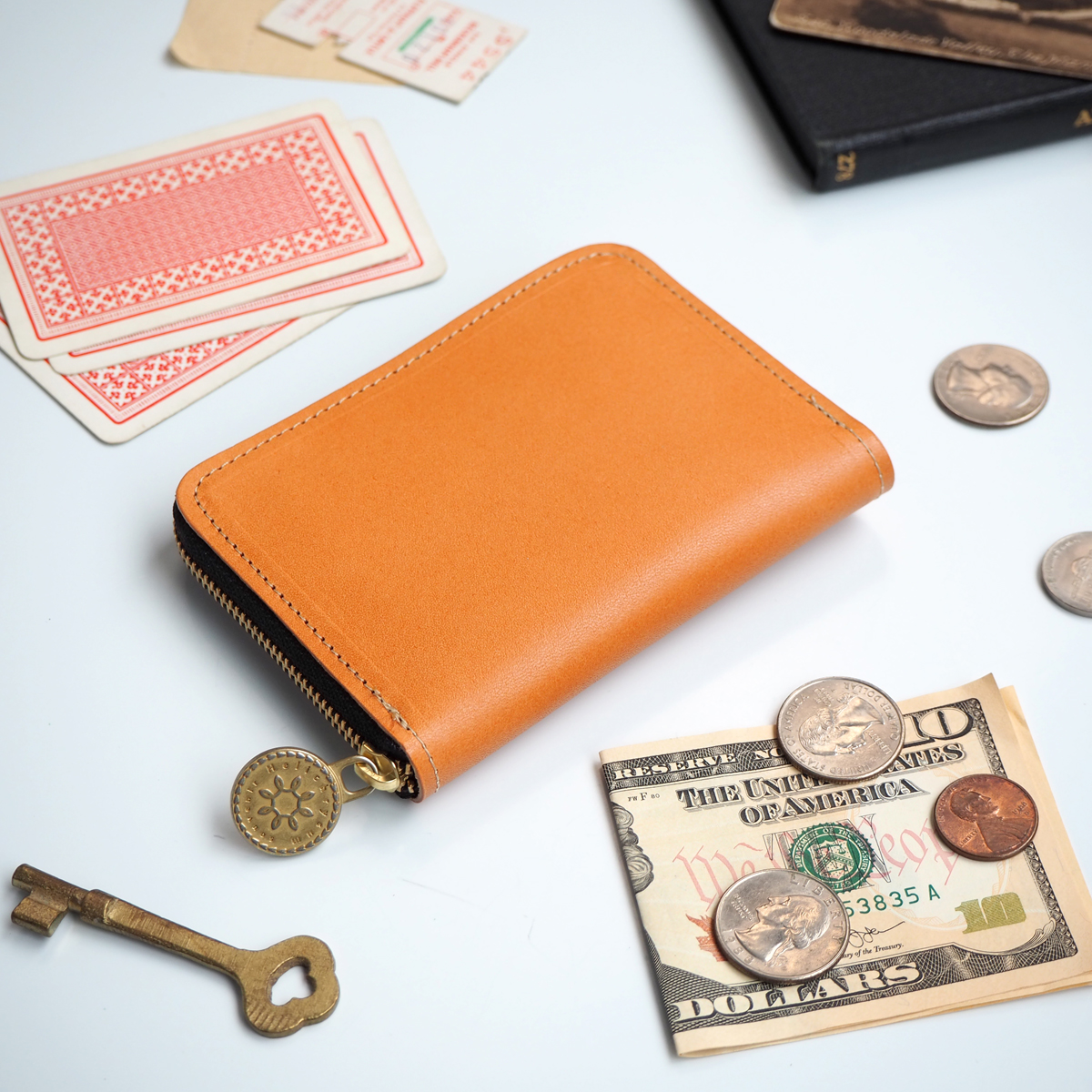 ラウンドファスナー コンパクト 財布 ビスケット ベージュ 牛革 レディース メンズ Iichi ハンドメイド クラフト作品 手仕事品の通販 ラウンドファスナー コンパクト 財布 ビスケット ベージュ 牛革 レディース メンズ Iichi ハンドメイド クラフト作品 手仕事品の通販