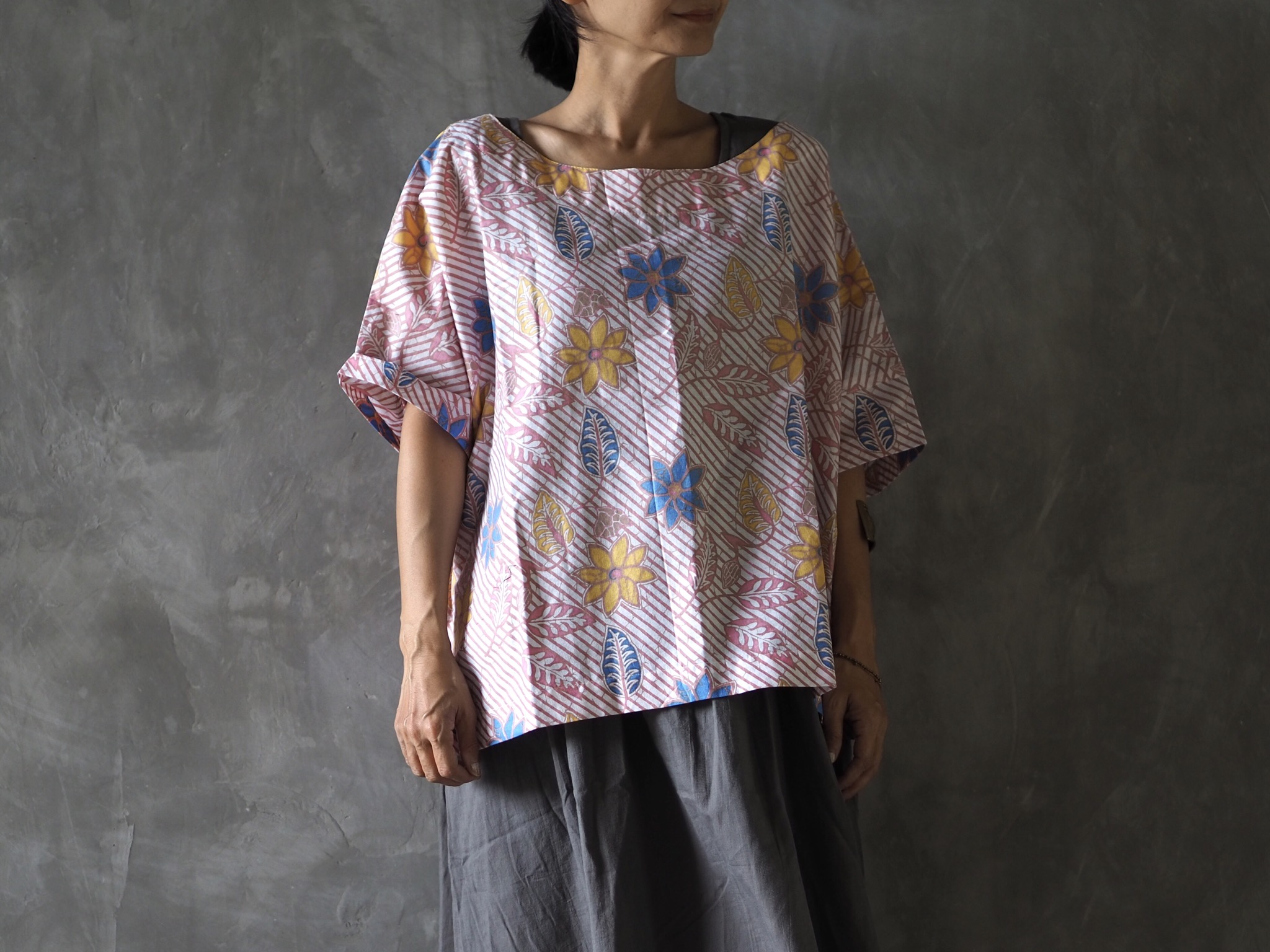 斜めストライプ花柄 ピンク シンプルトップス Iichi ハンドメイド クラフト作品 手仕事品の通販