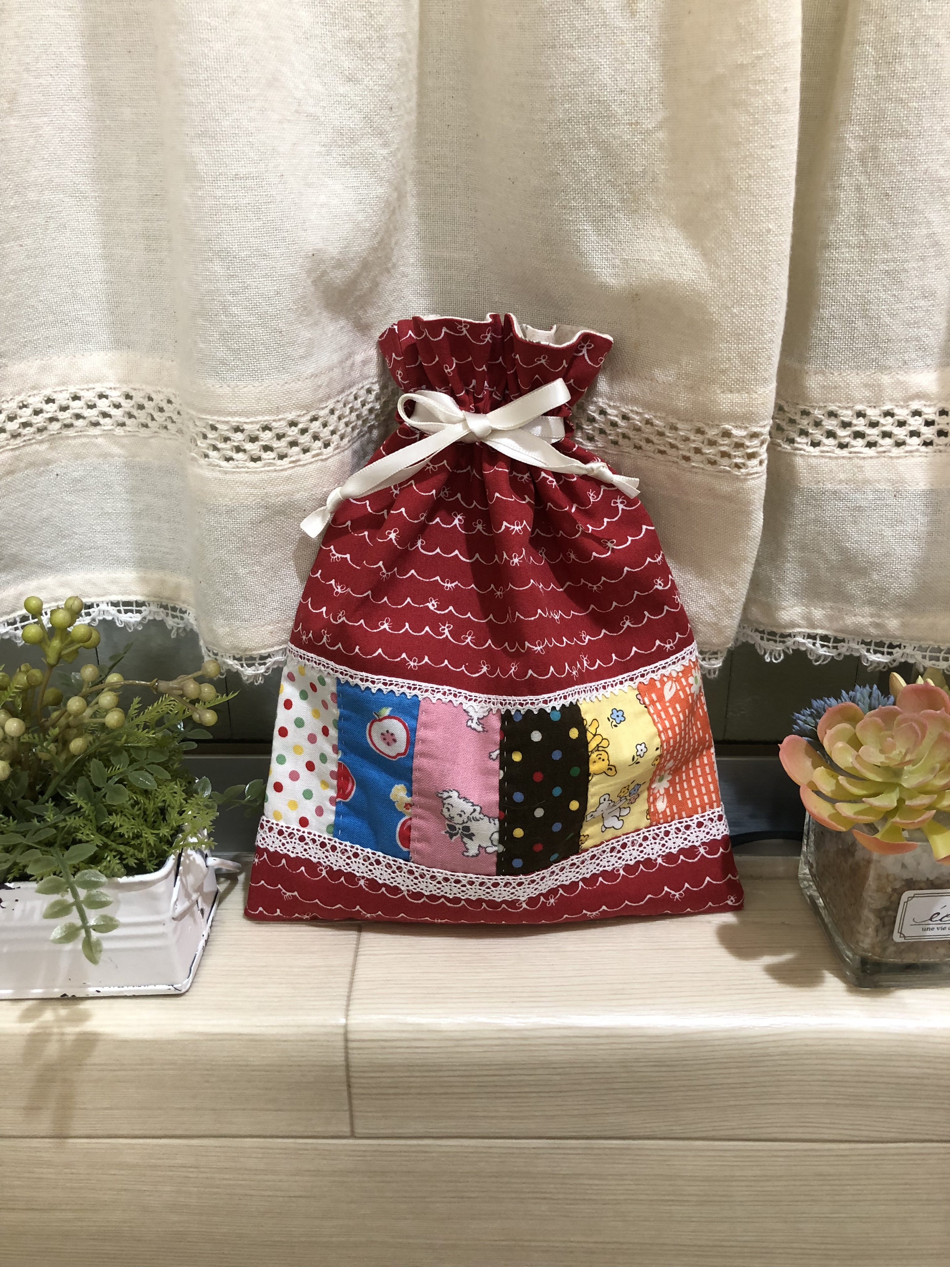 玄関先迄納品 ♡わんちゃんのポーチ巾着♡ハンドメイド パッチワーク