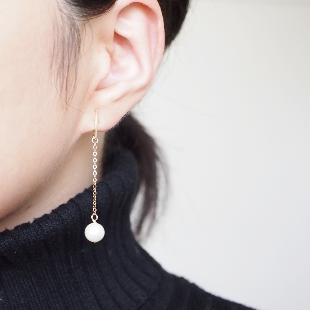 ACCENTUATE アシンメトリーパールピアス アクセサリー ピアス(両耳用