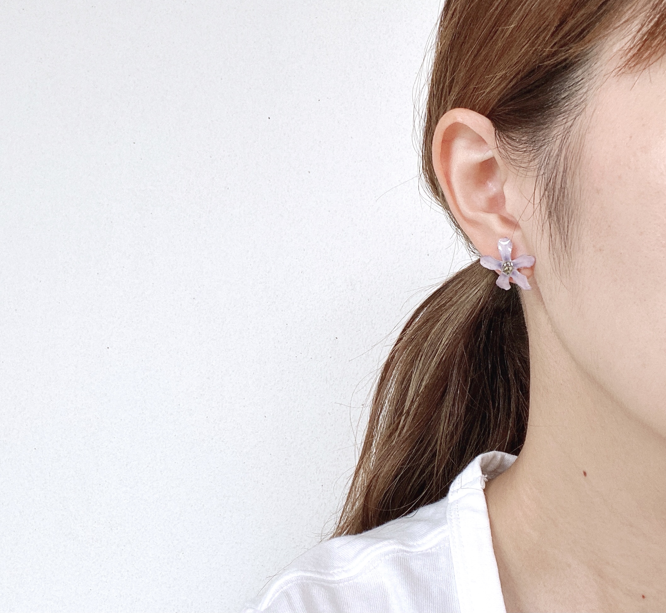 ブルースター ピアス 生花のアクセサリー Iichi ハンドメイド クラフト作品 手仕事品の通販