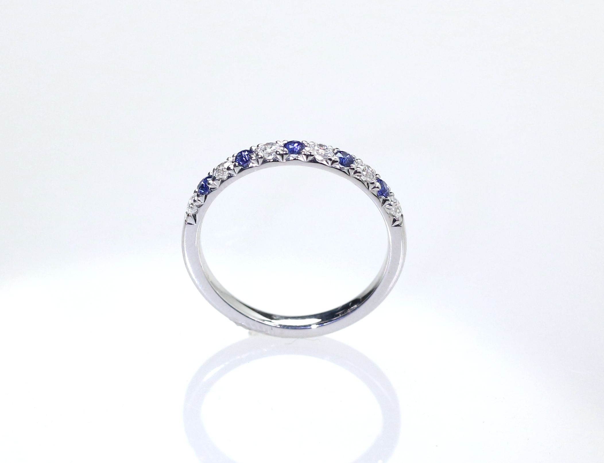美品 ミキモト Pt900 サファイア0.76 ダイヤ計0.21 リング 指輪-