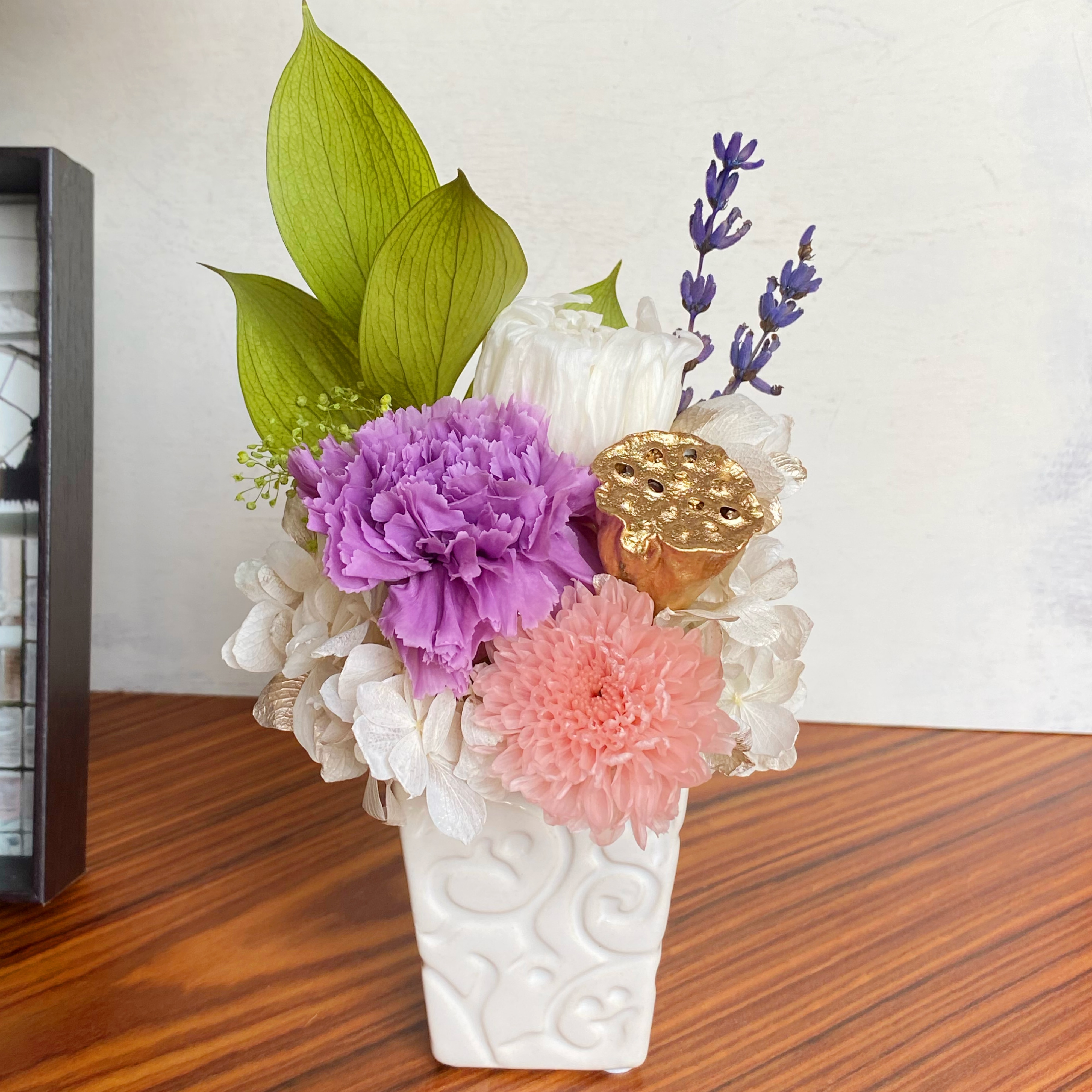 プリサーブドフラワー ミニ仏花アレンジメント Ii Iichi ハンドメイド クラフト作品 手仕事品の通販