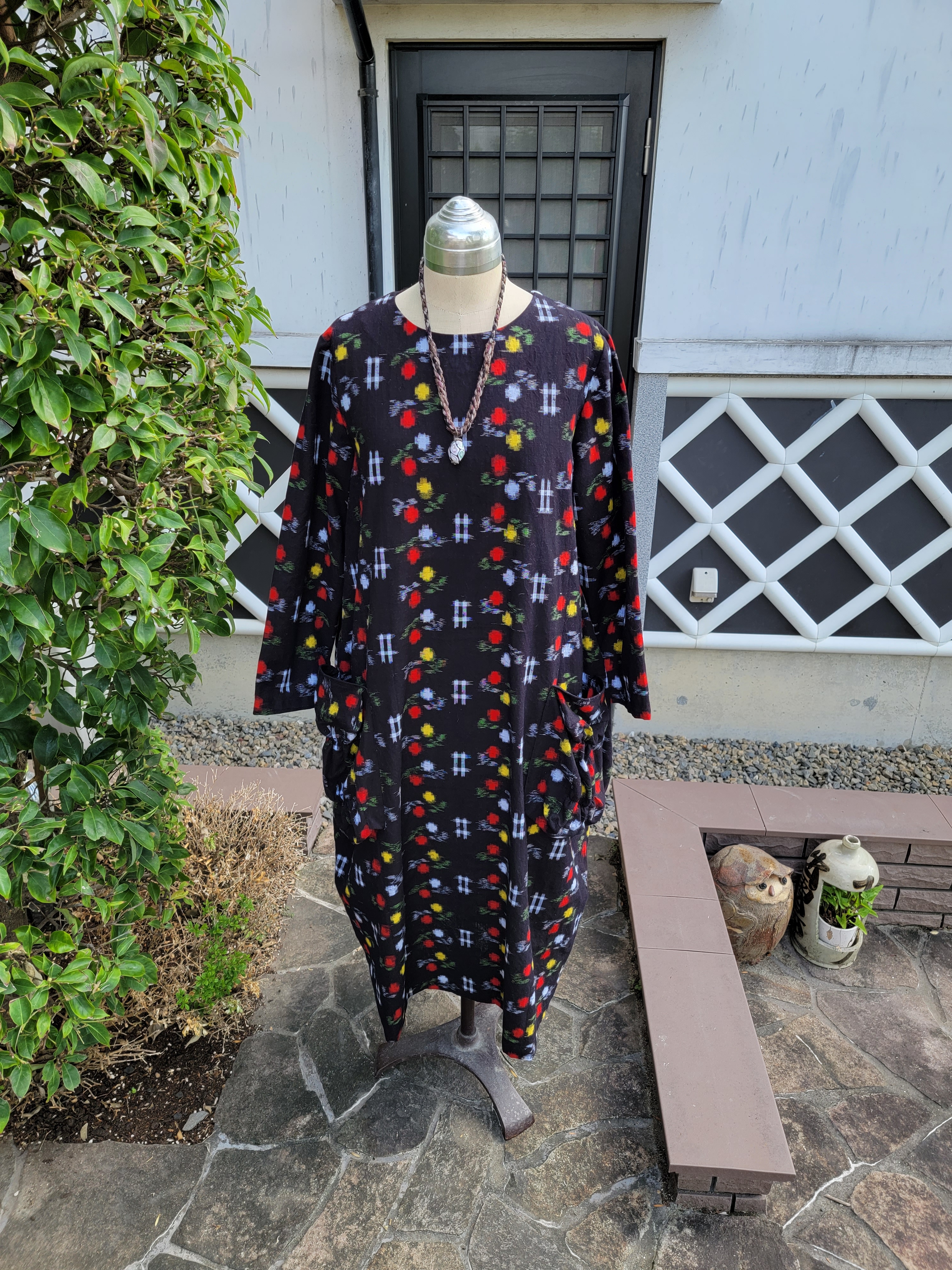着物リメイク 古布 手作り かわいい柄 久留米絣 ワンピース Iichi ハンドメイド クラフト作品 手仕事品の通販