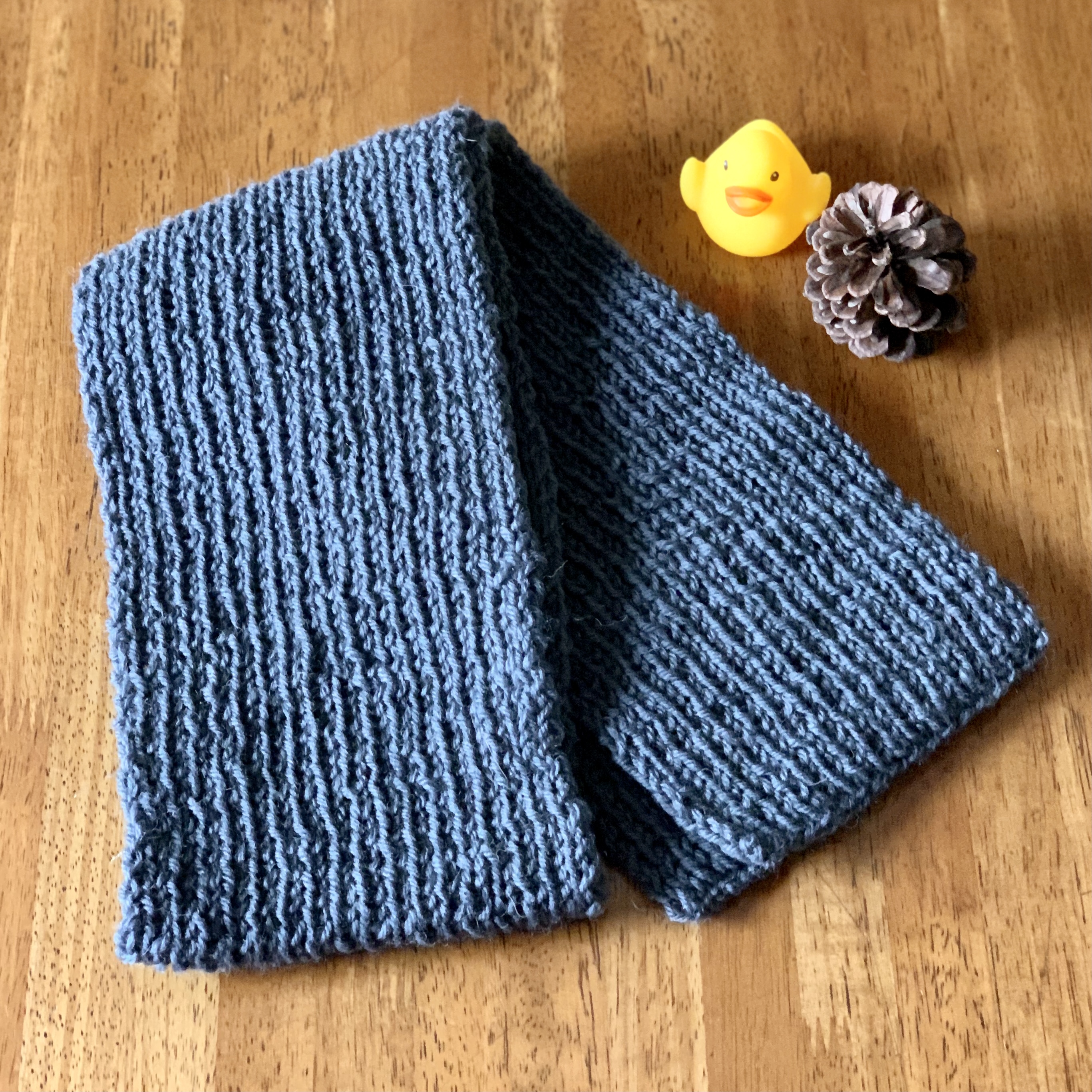 手編み グレーのリブ編みミニマフラー Iichi ハンドメイド クラフト作品 手仕事品の通販