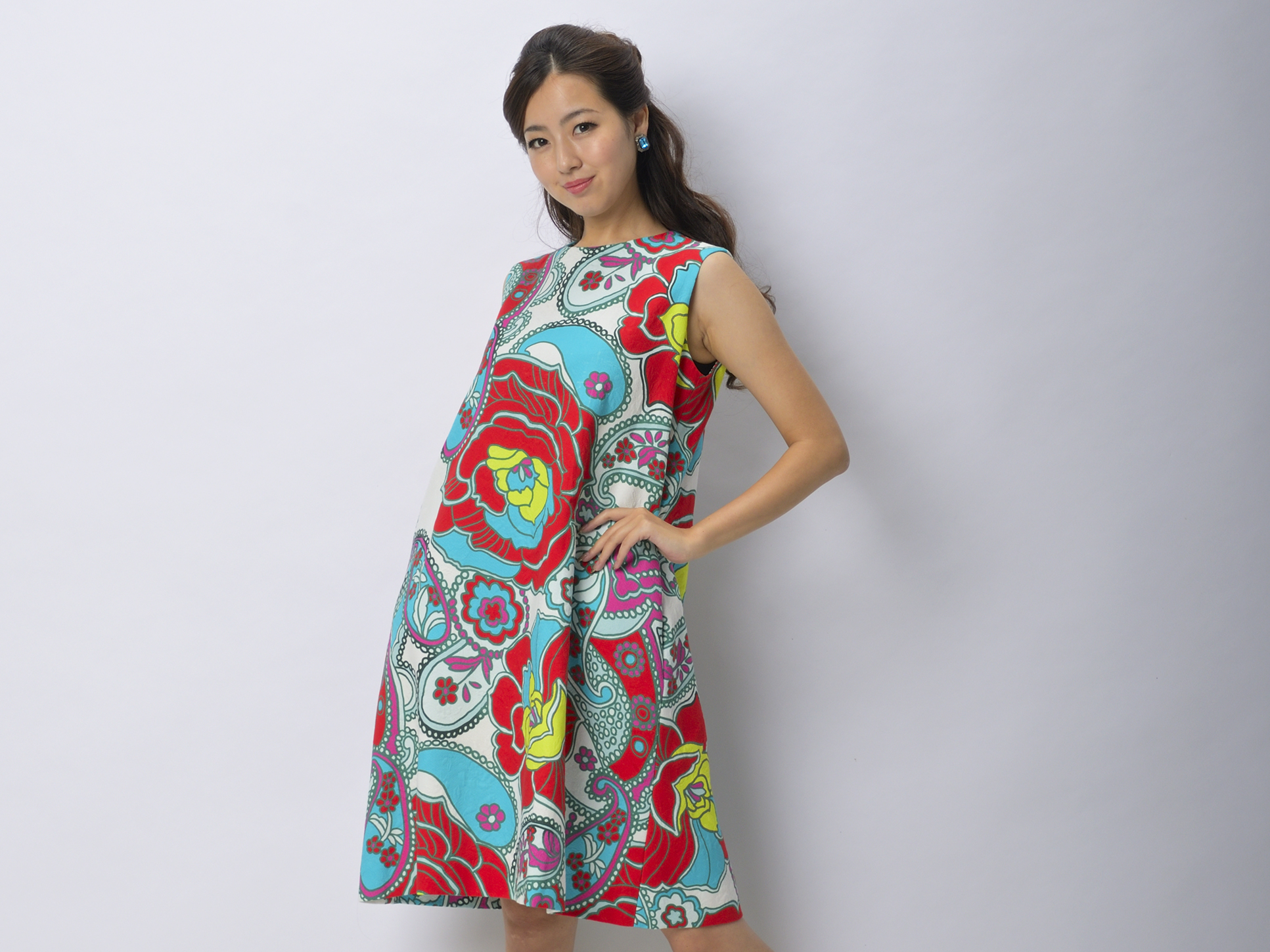 即納 イタリア製ジャガード生地を使用したワンピース ホワイト Iichi ハンドメイド クラフト作品 手仕事品の通販