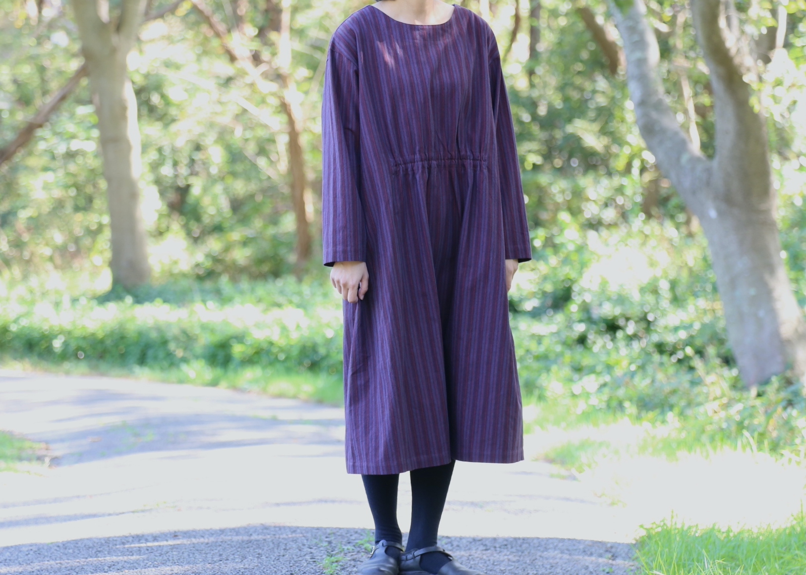 Sale 19 800円 16 800円 スリット無 ファーマーズワンピース 亀田縞 紫紺 Iichi ハンドメイド クラフト作品 手仕事品の通販
