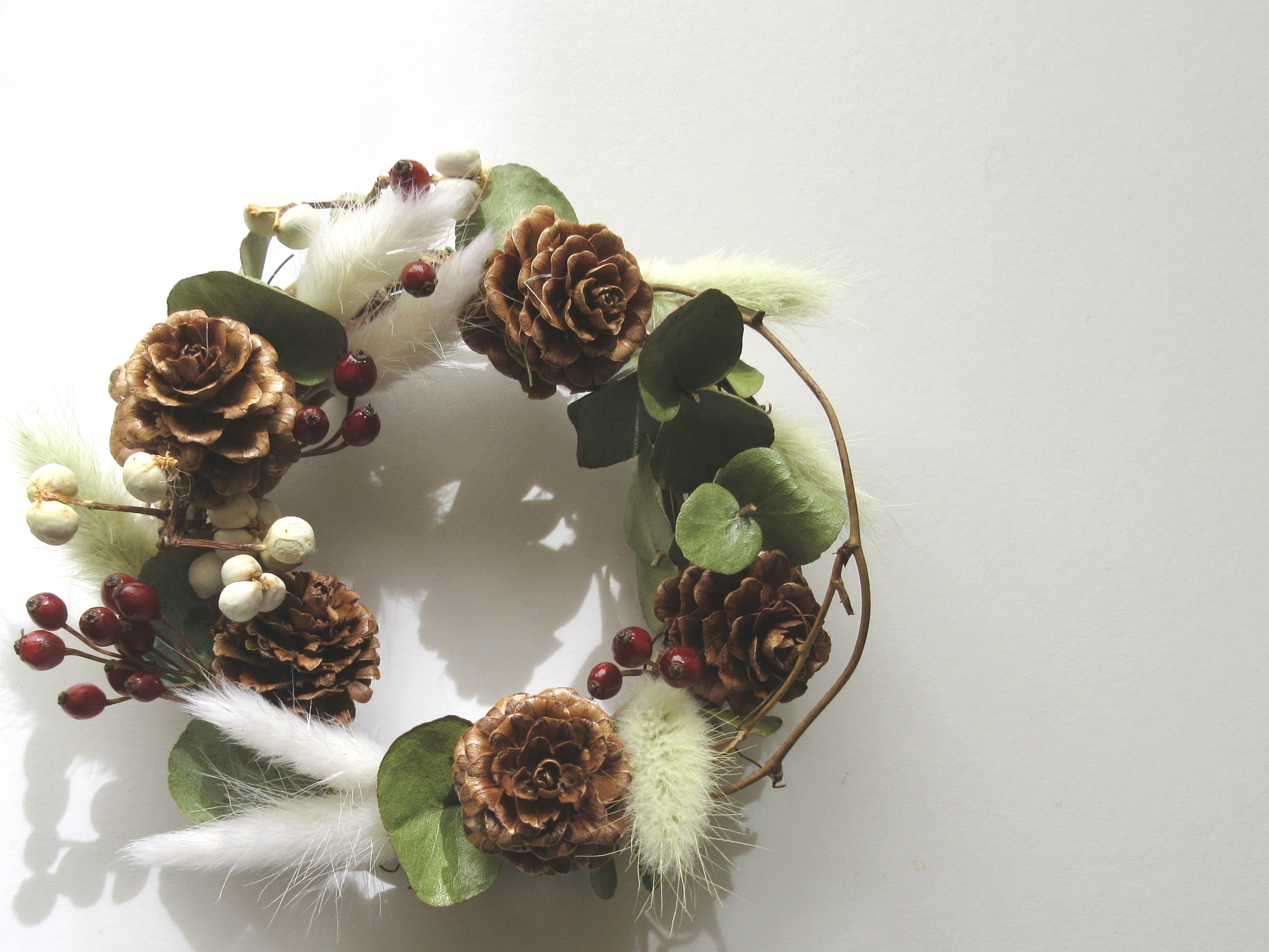 ミニリース 木の実 Iichi ハンドメイド クラフト作品 手仕事品の通販