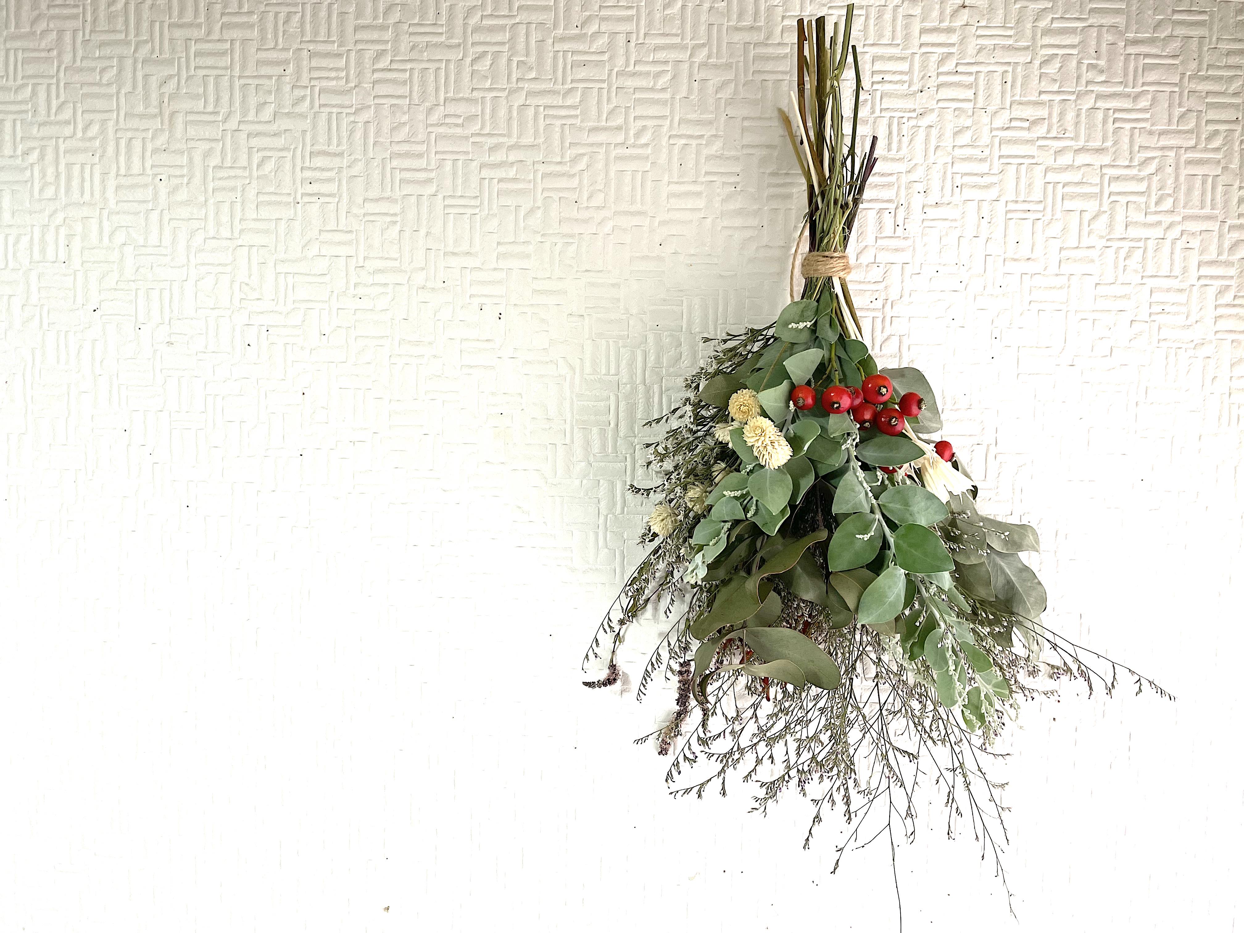 パールアカシアとローズヒップ Lサイズ Iichi ハンドメイド クラフト作品 手仕事品の通販 パールアカシアとローズヒップ Lサイズ Iichi ハンドメイド クラフト作品 手仕事品の通販